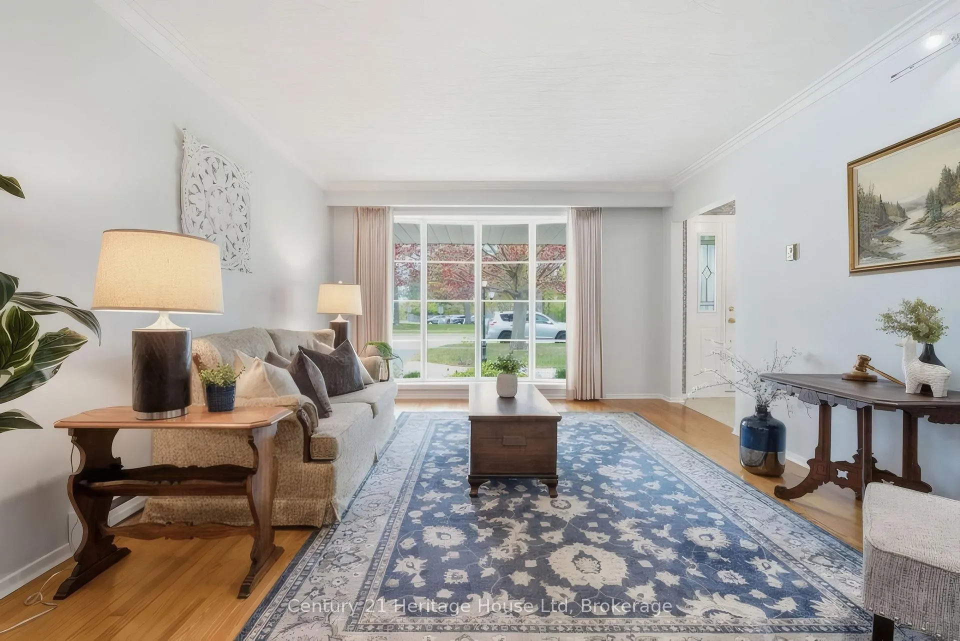 Photo 16 of 49 Vanier Drive, Guelph, Dovercliffe Park/Old University — HOMEH