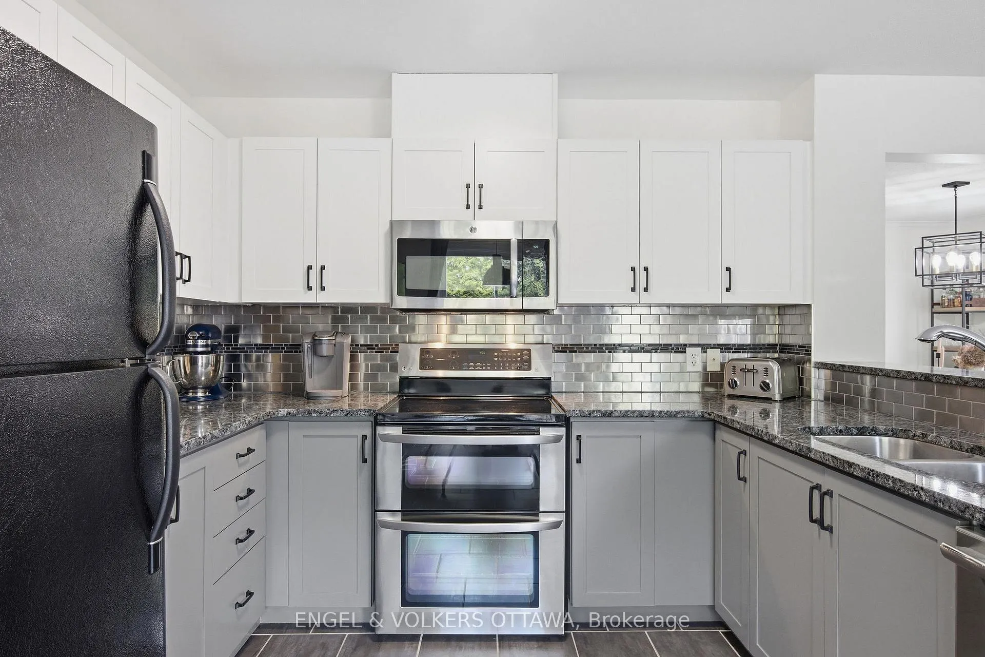 Photo 16 of 413 Montserrat Street, Ottawa, Stittsville (North) — HOMEH