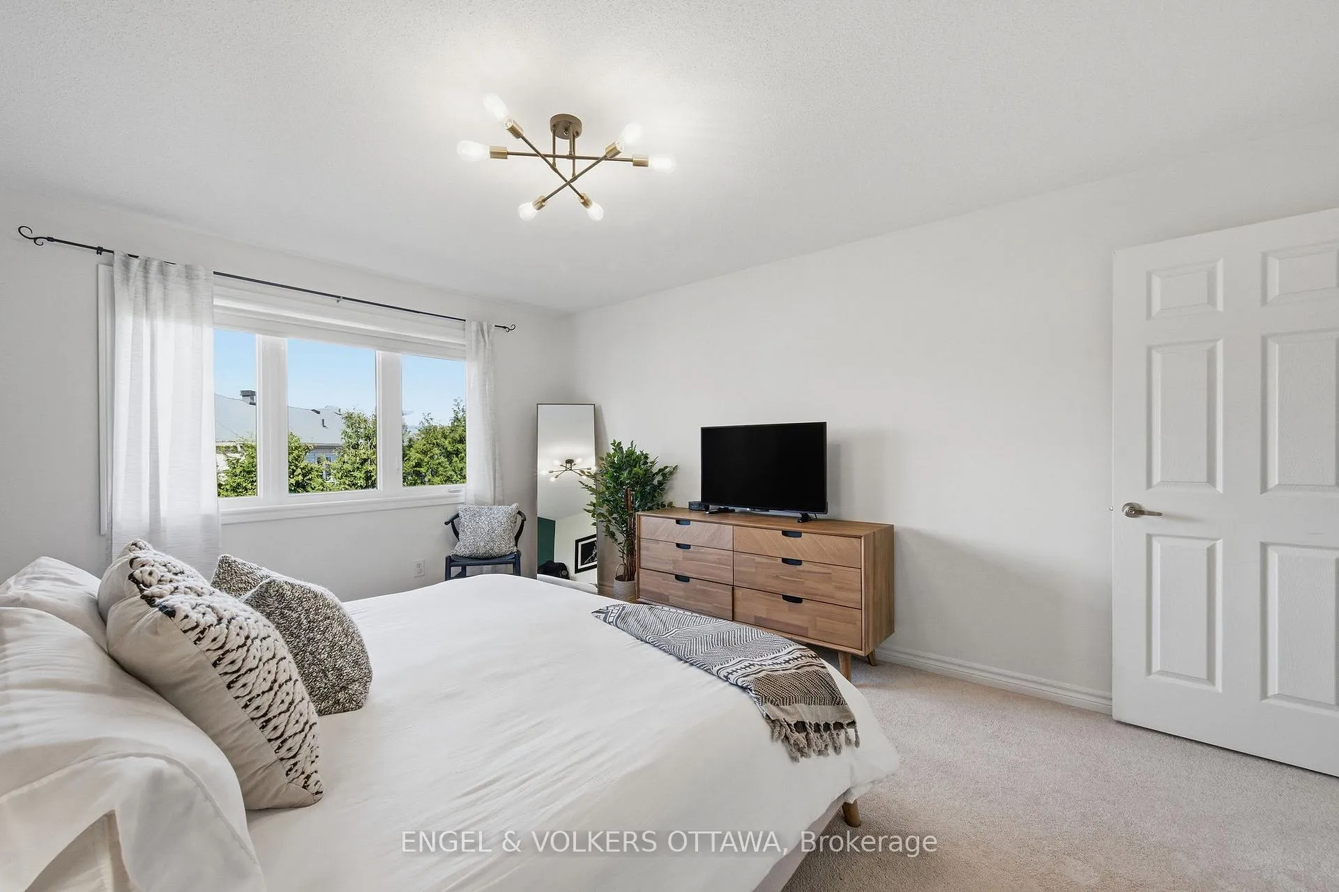 Photo 29 of 413 Montserrat Street, Ottawa, Stittsville (North) — HOMEH