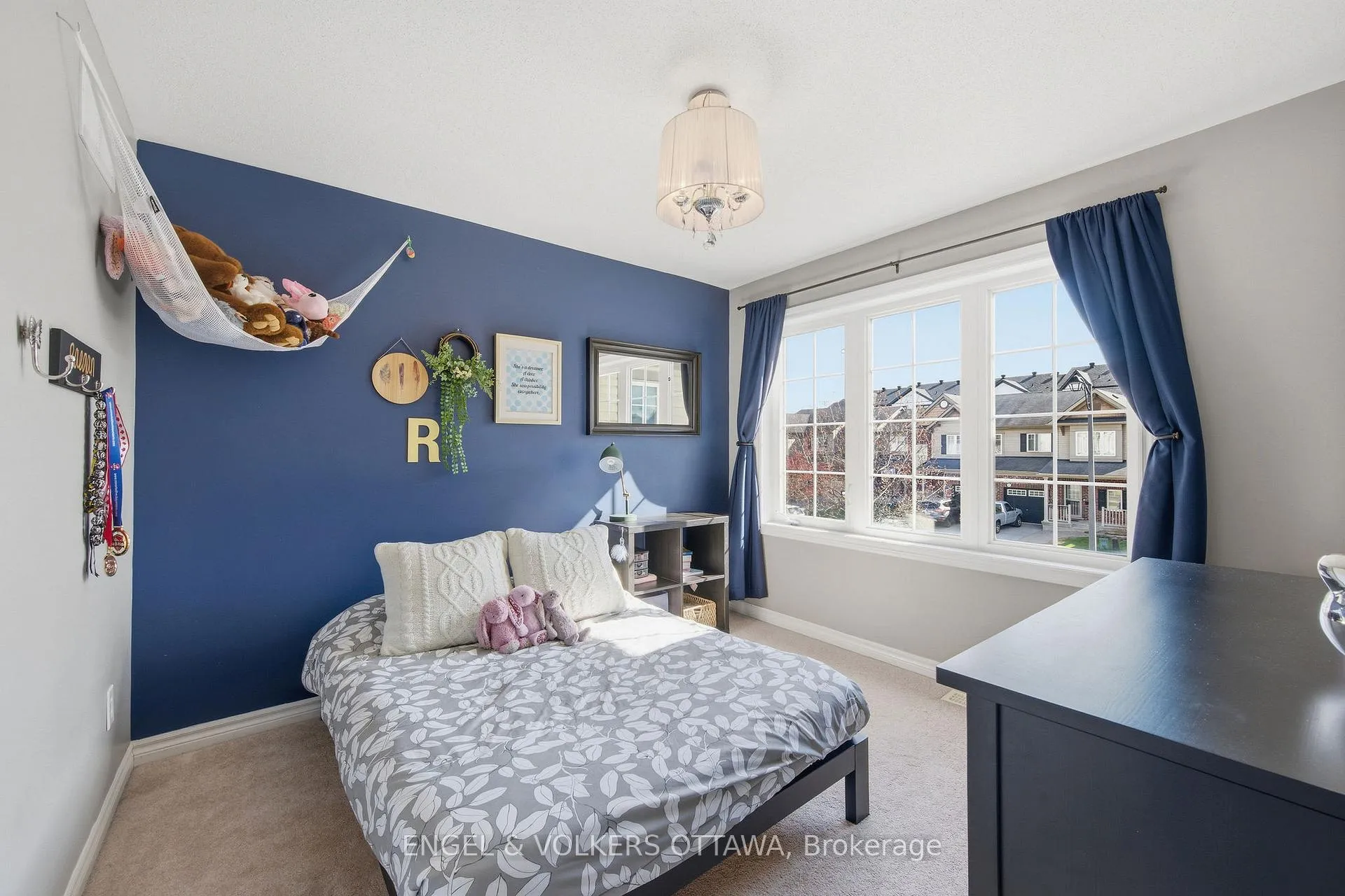 Photo 32 of 413 Montserrat Street, Ottawa, Stittsville (North) — HOMEH