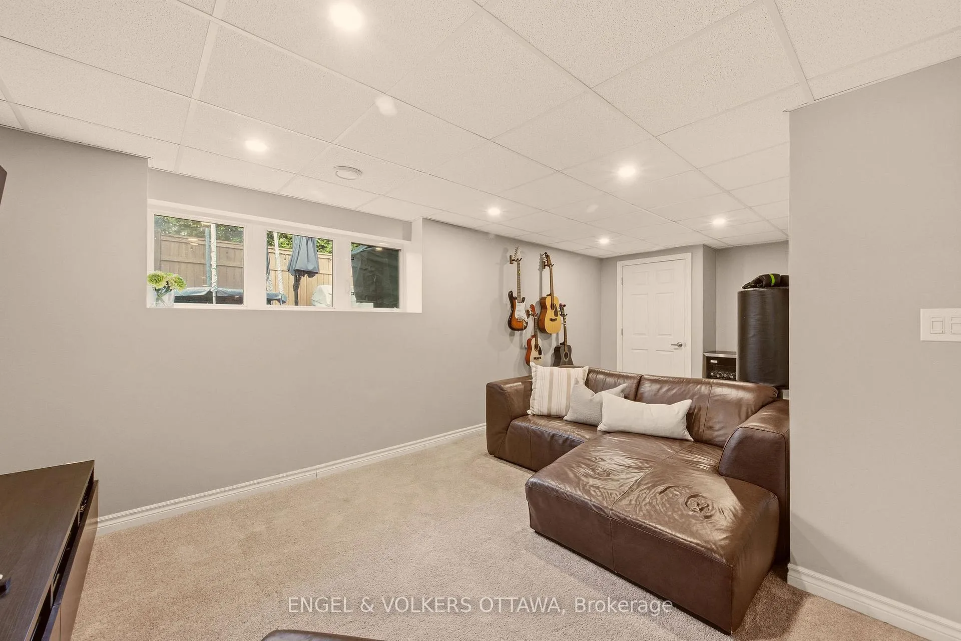 Photo 42 of 413 Montserrat Street, Ottawa, Stittsville (North) — HOMEH