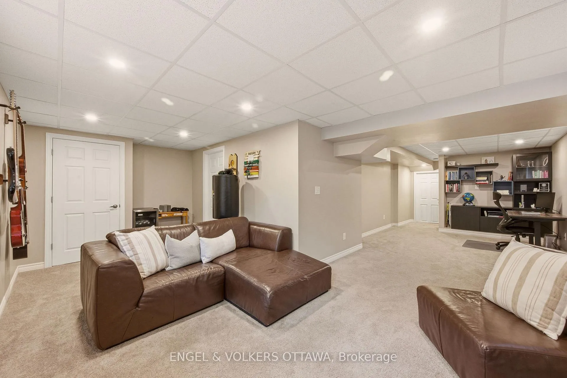 Photo 43 of 413 Montserrat Street, Ottawa, Stittsville (North) — HOMEH