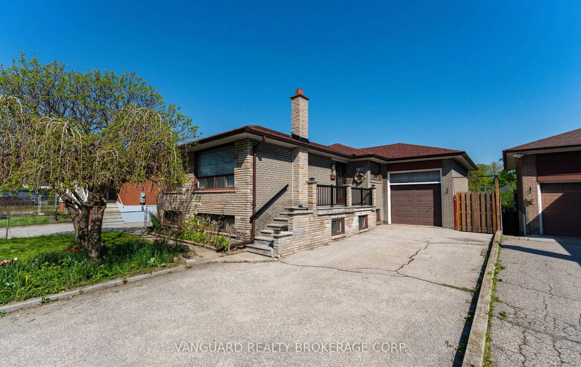 Photo 6 of 182 Dixon Road, Etobicoke, Kingsview Village-The Westway — HOMEH