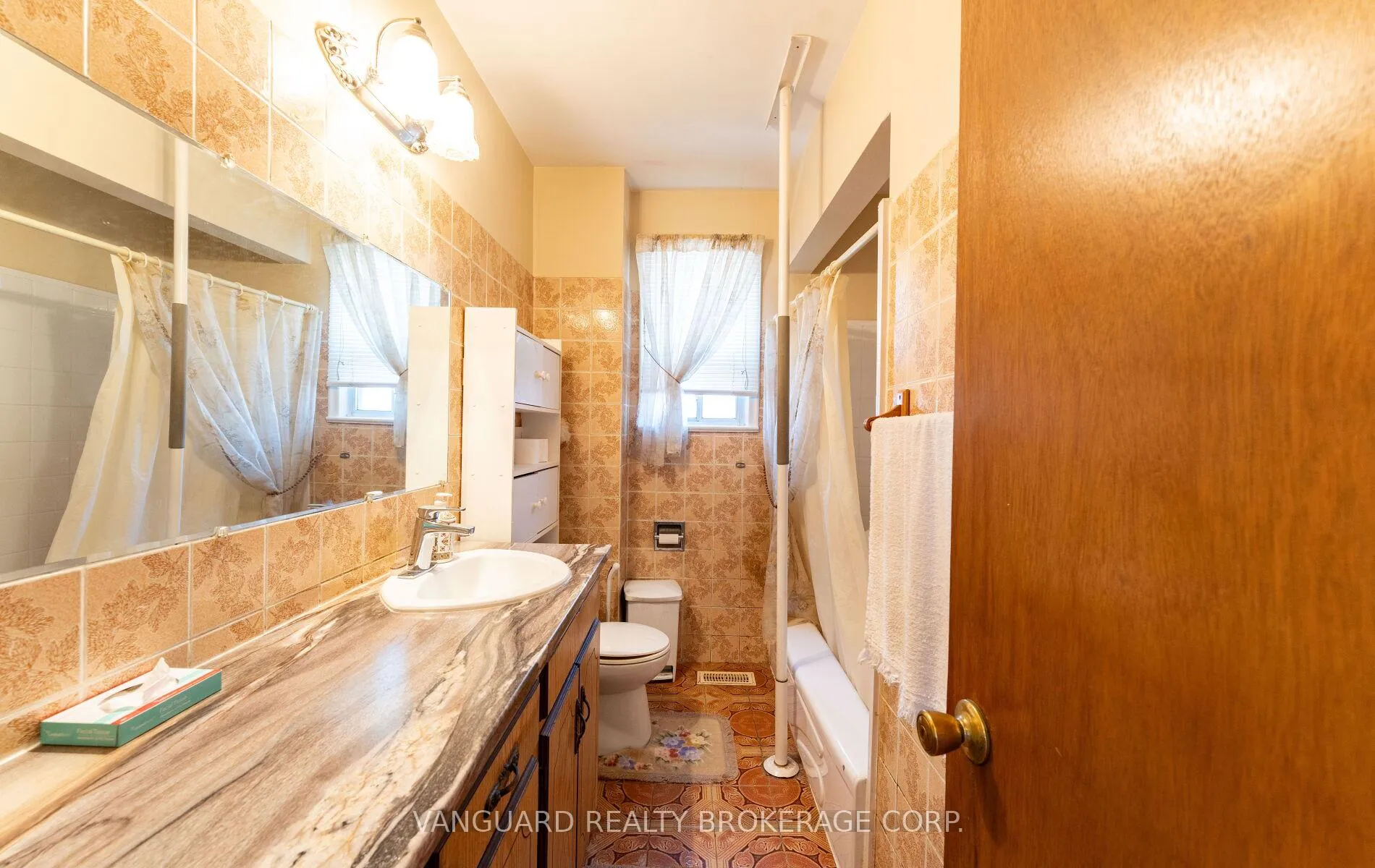 Photo 24 of 182 Dixon Road, Etobicoke, Kingsview Village-The Westway — HOMEH