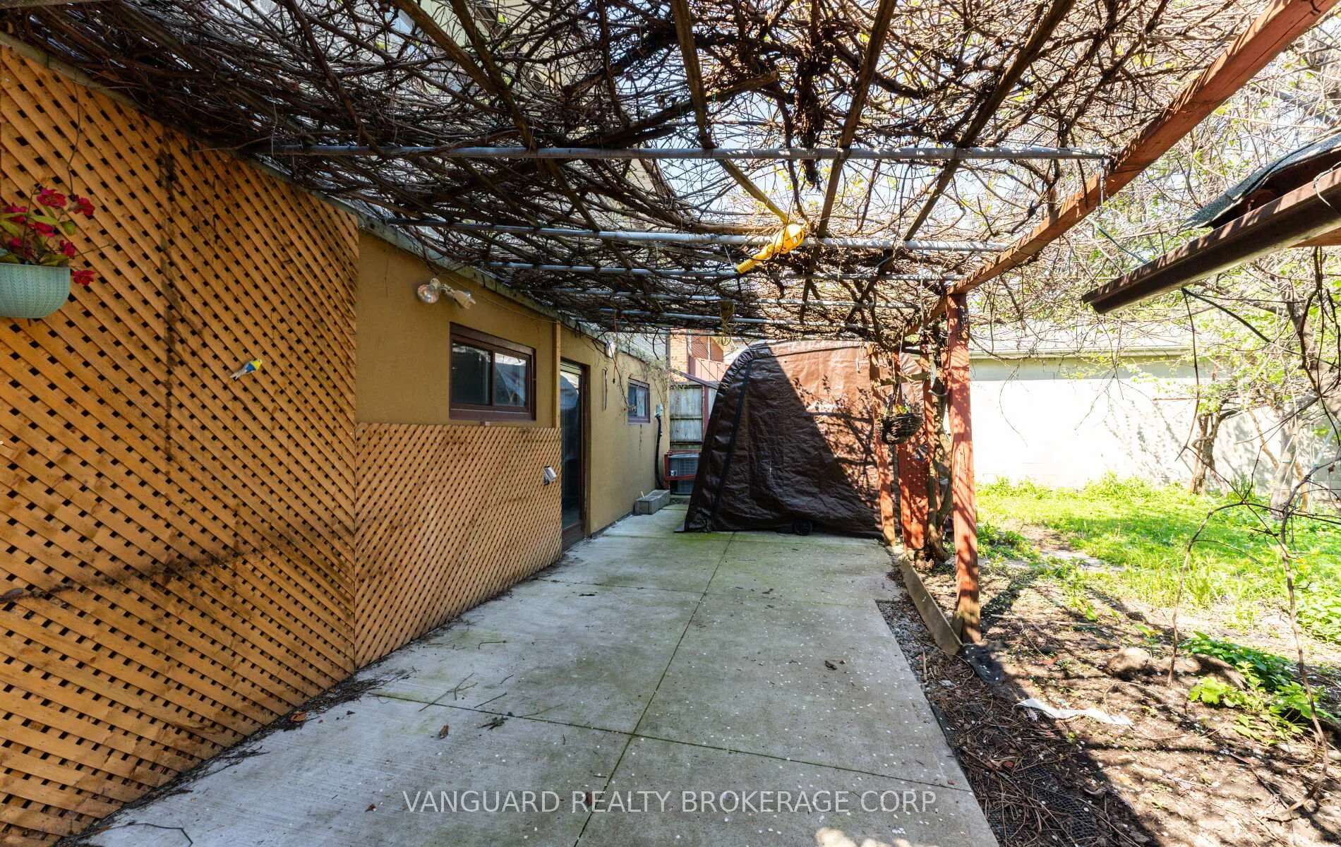Photo 42 of 182 Dixon Road, Etobicoke, Kingsview Village-The Westway — HOMEH