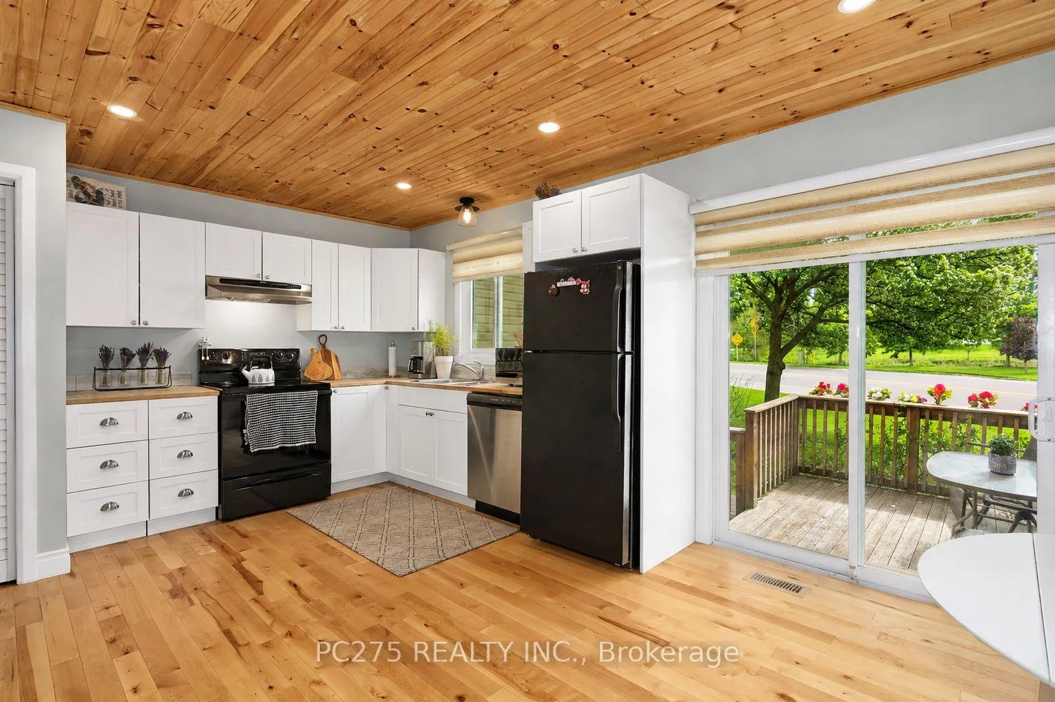 Photo 2 of Unit 24, 301 Carlow Road, Central Elgin, Port Stanley — HOMEH