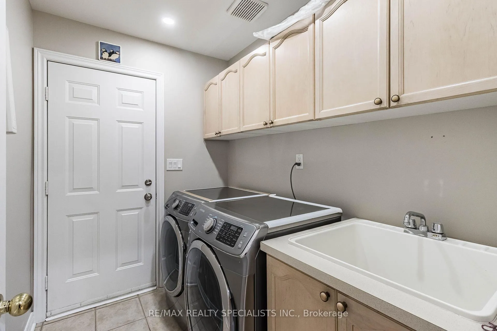 Photo 19 of 2115 Pinevalley Crescent, Oakville, Joshua Creek — HOMEH