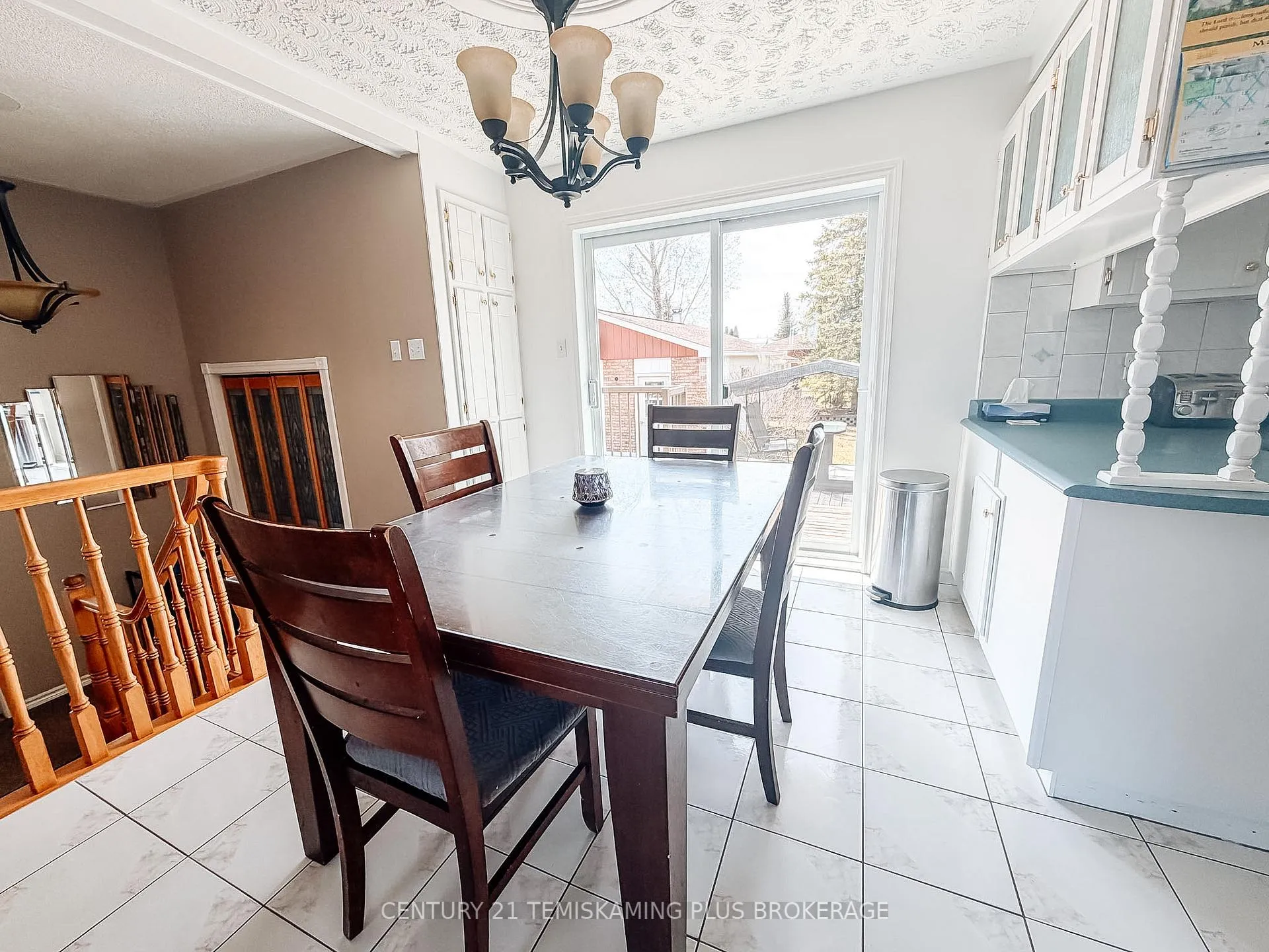 Photo 14 of 45 Twelfth Street E, Armstrong, Earlton — HOMEH