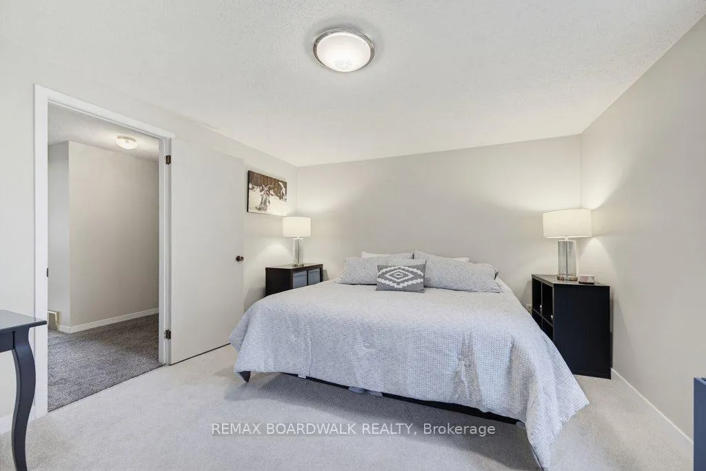 Photo 24 of 1703 Fieldstone Crescent, Ottawa, Convent Glen South — HOMEH