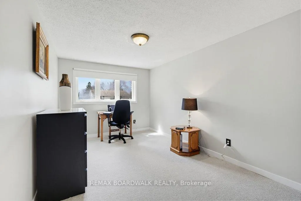 Photo 26 of 1703 Fieldstone Crescent, Ottawa, Convent Glen South — HOMEH