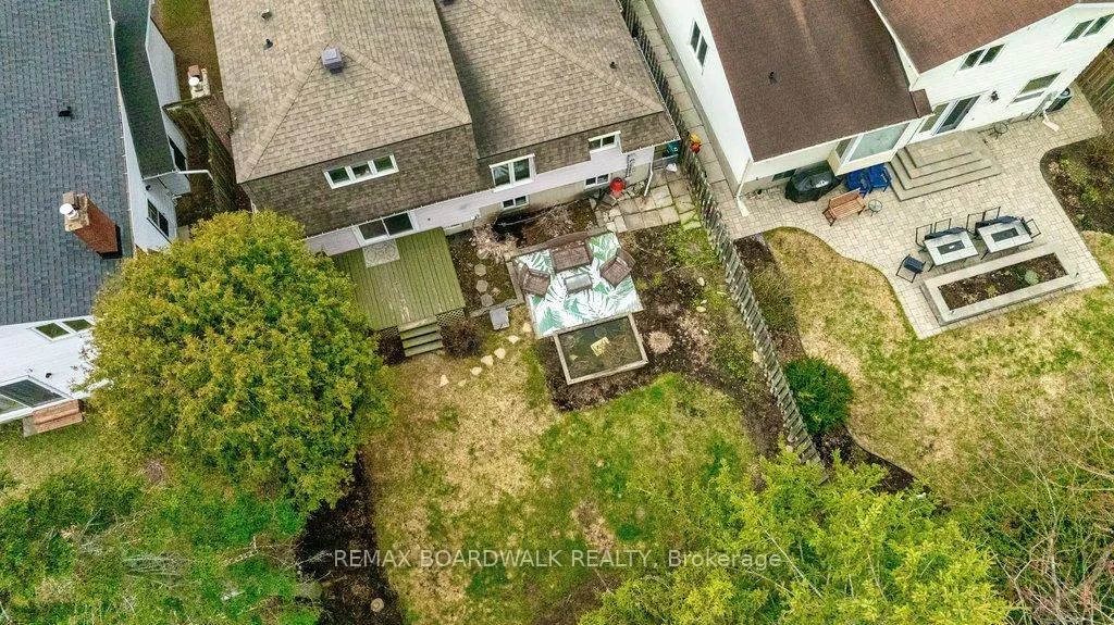 Photo 37 of 1703 Fieldstone Crescent, Ottawa, Convent Glen South — HOMEH