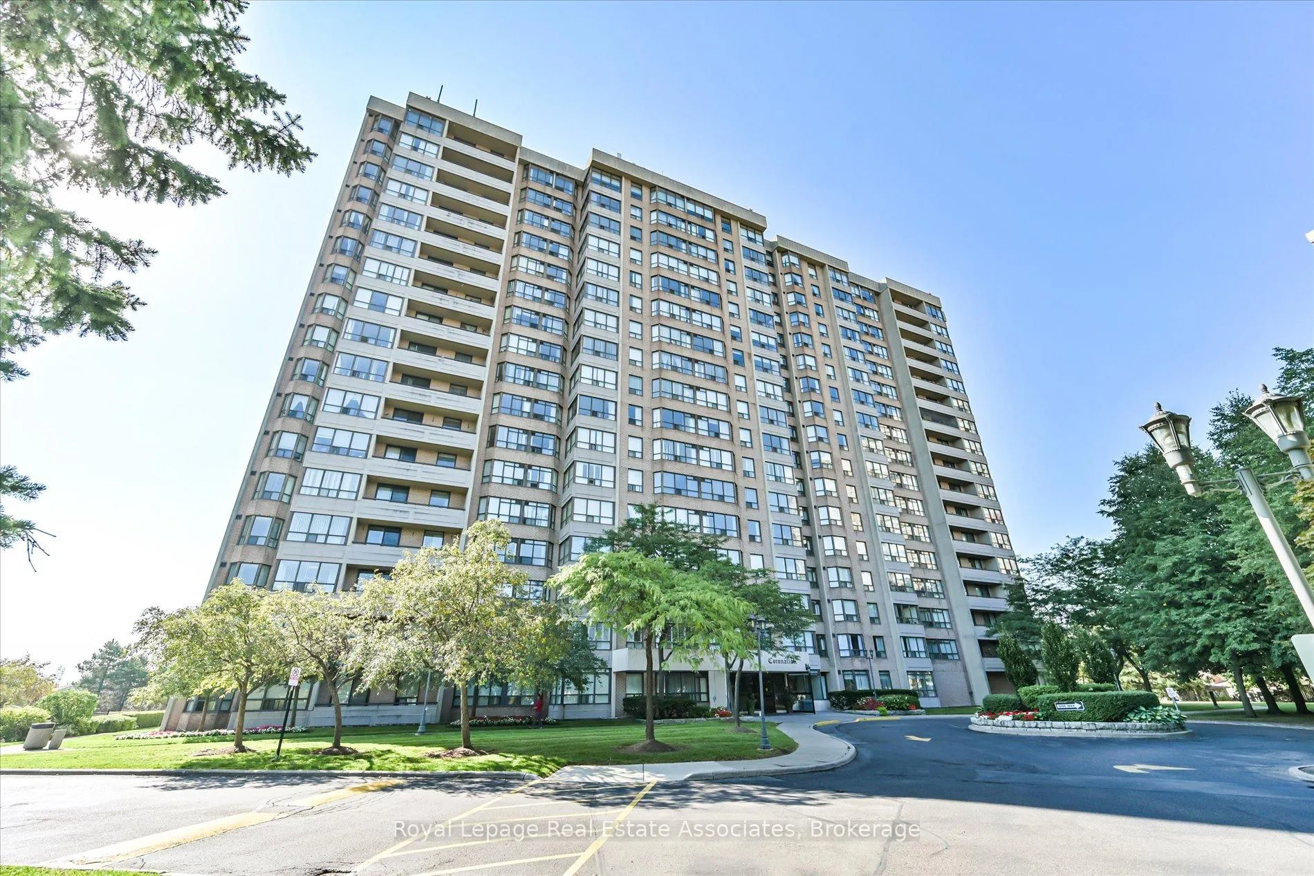 Photo 2 of Unit 1209, 10 Malta Avenue, Brampton, Fletcher's Creek South — HOMEH