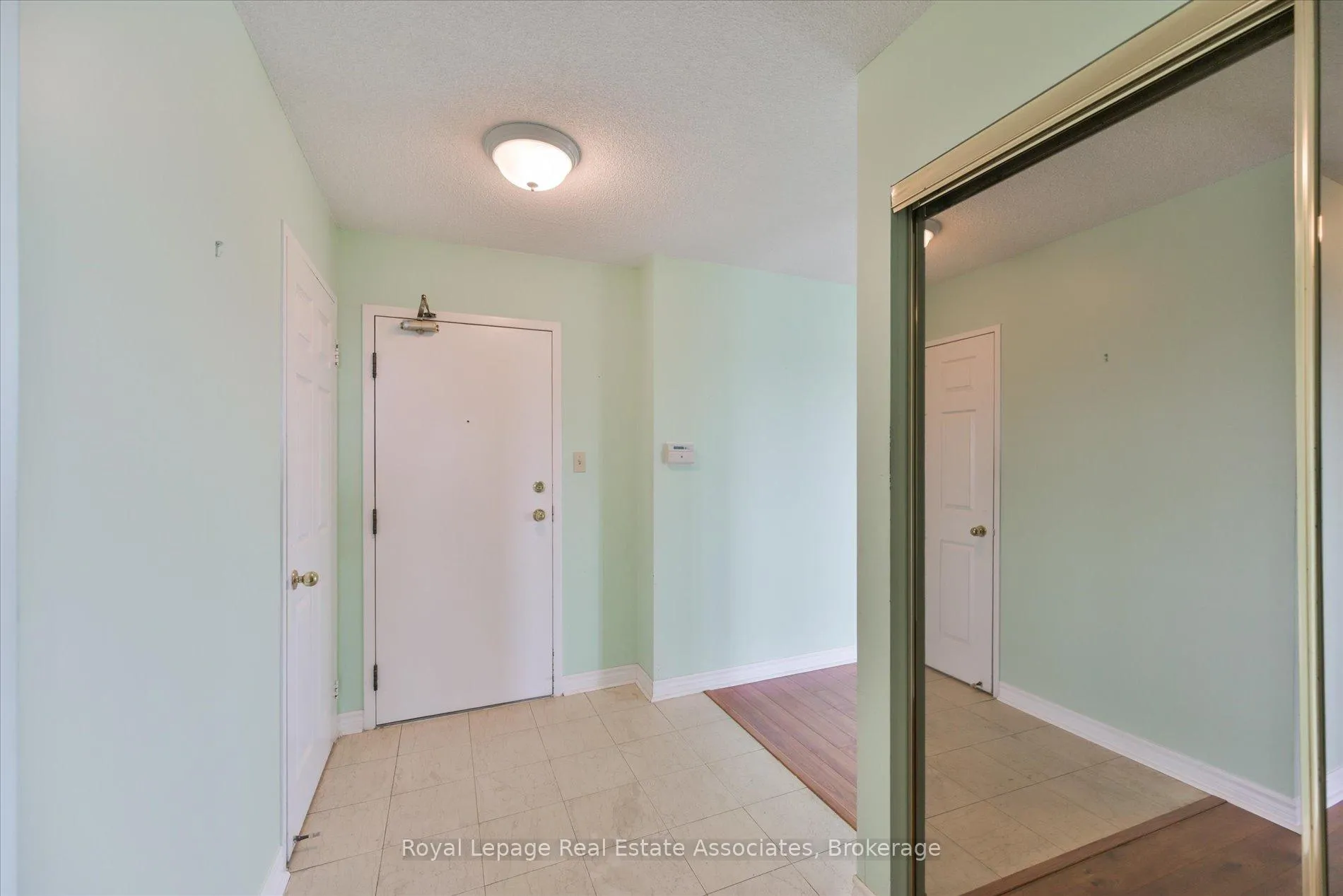 Photo 7 of Unit 1209, 10 Malta Avenue, Brampton, Fletcher's Creek South — HOMEH
