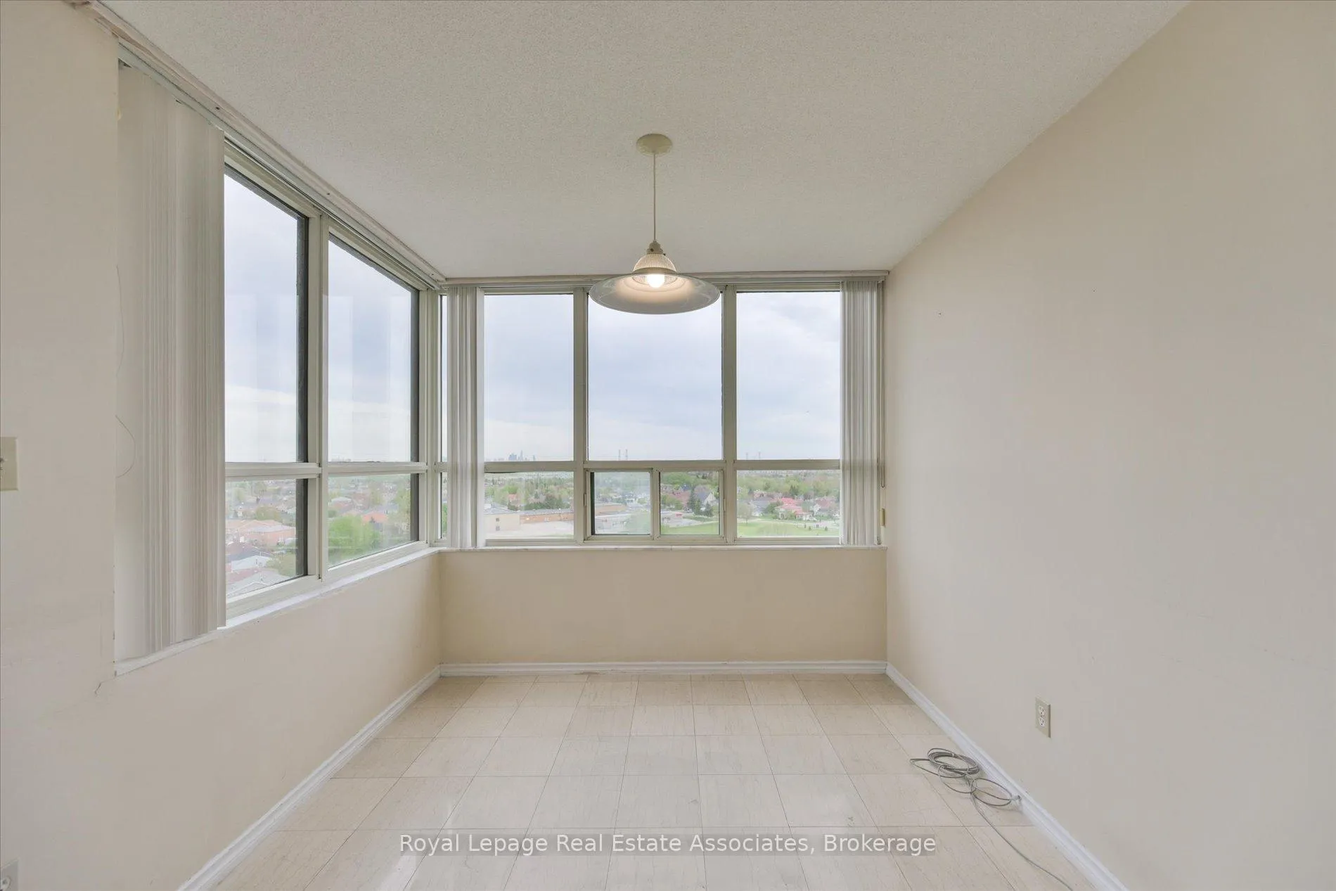 Photo 22 of Unit 1209, 10 Malta Avenue, Brampton, Fletcher's Creek South — HOMEH