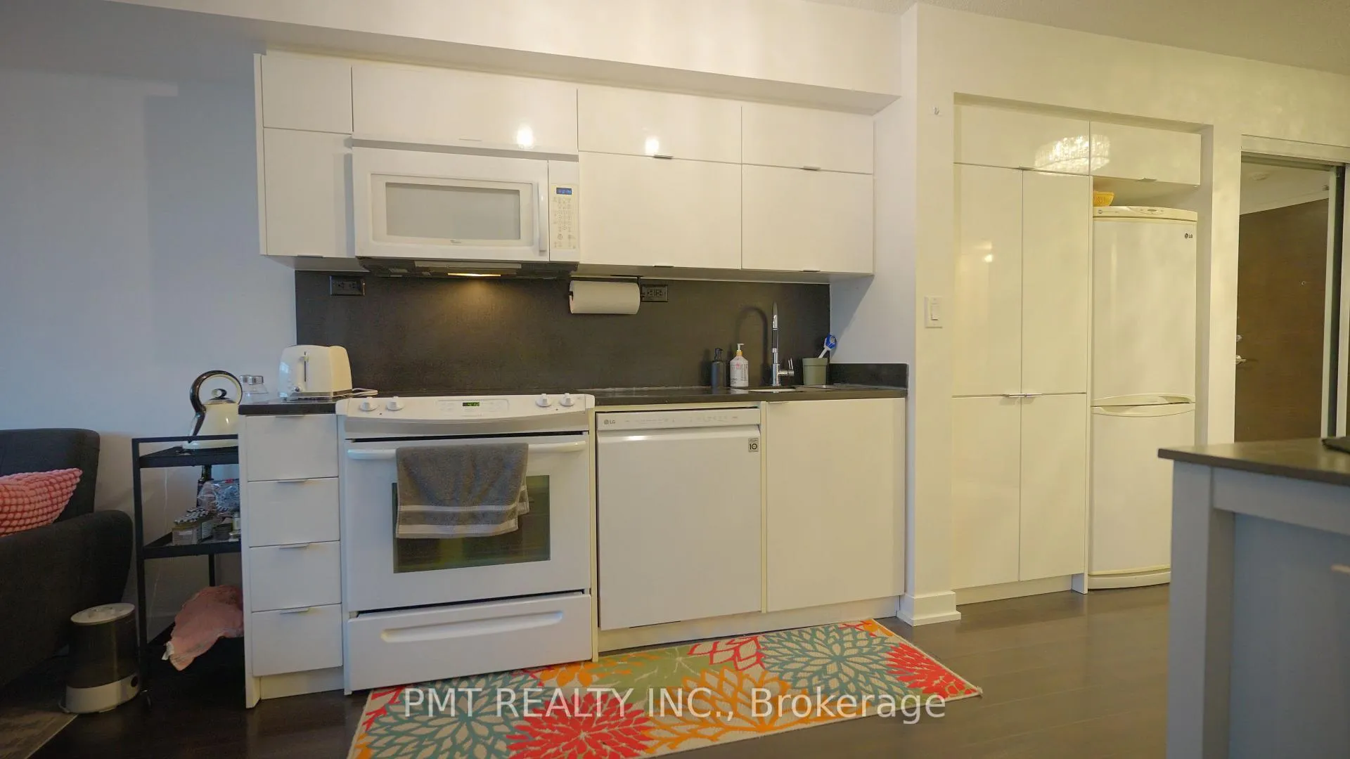 Photo 5 of Unit 948, 151 Dan Leckie Way, Toronto, Waterfront Communities — HOMEH