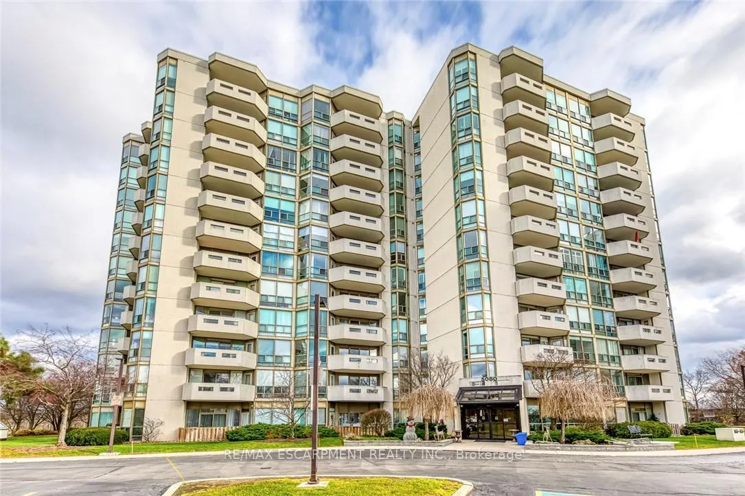 Front of Unit 902, 5080 Pinedale Avenue