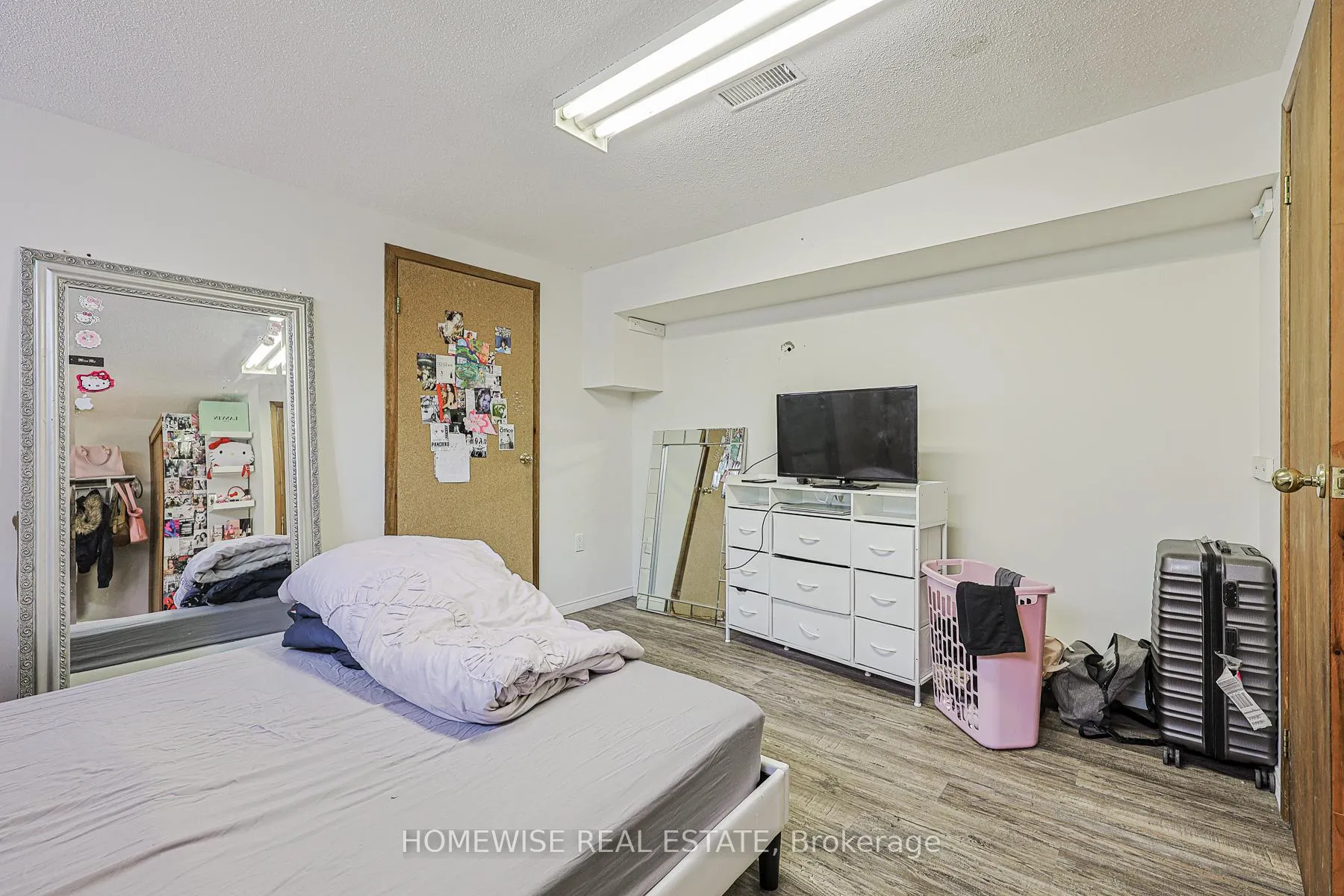 Photo 29 of 107 Ridge Road, Aurora, Aurora Estates — HOMEH