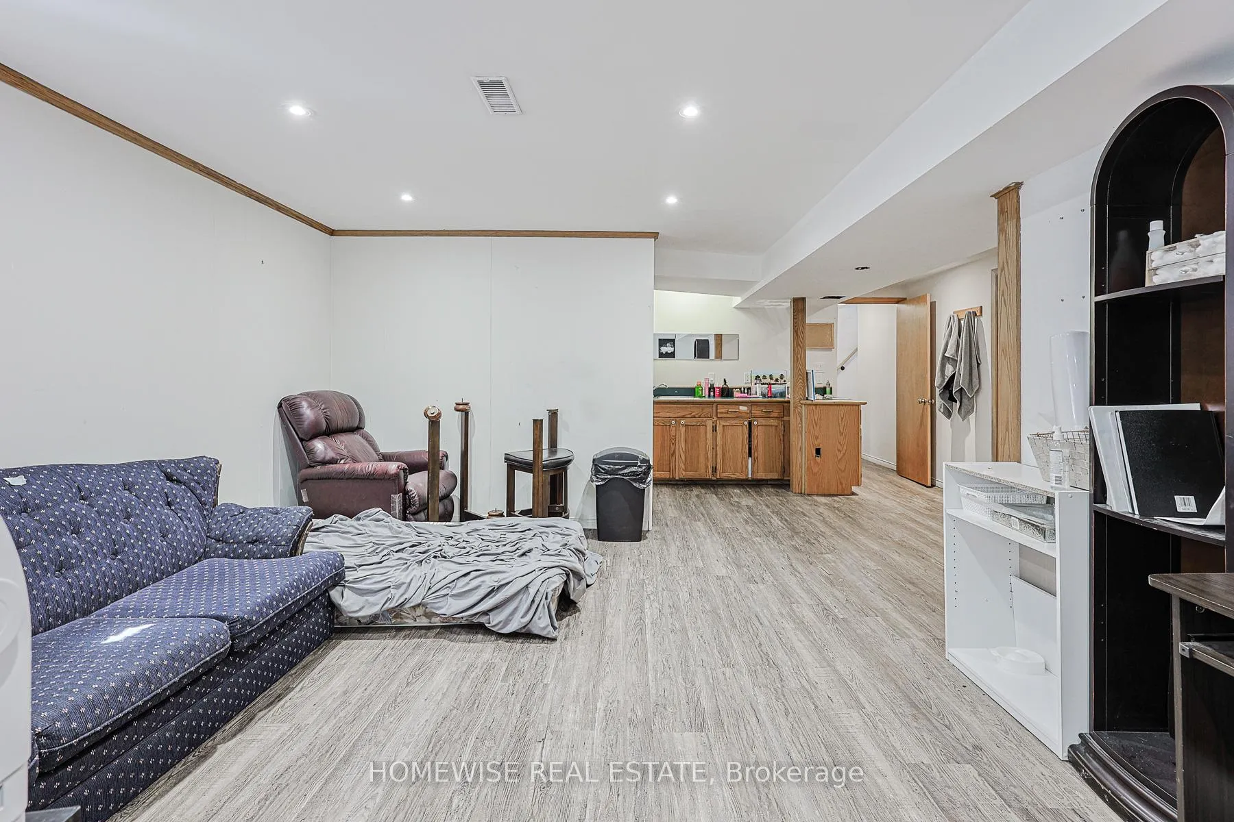 Photo 33 of 107 Ridge Road, Aurora, Aurora Estates — HOMEH
