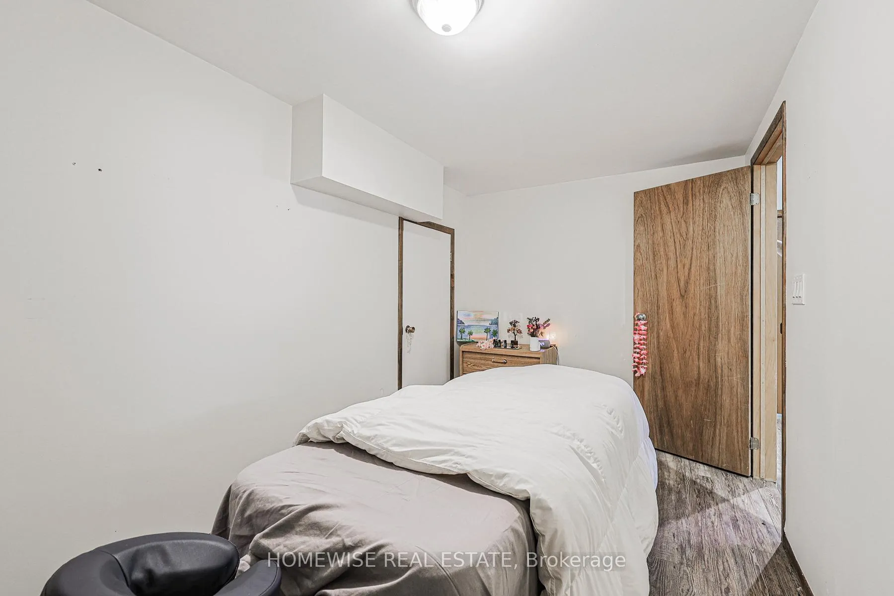 Photo 37 of 107 Ridge Road, Aurora, Aurora Estates — HOMEH