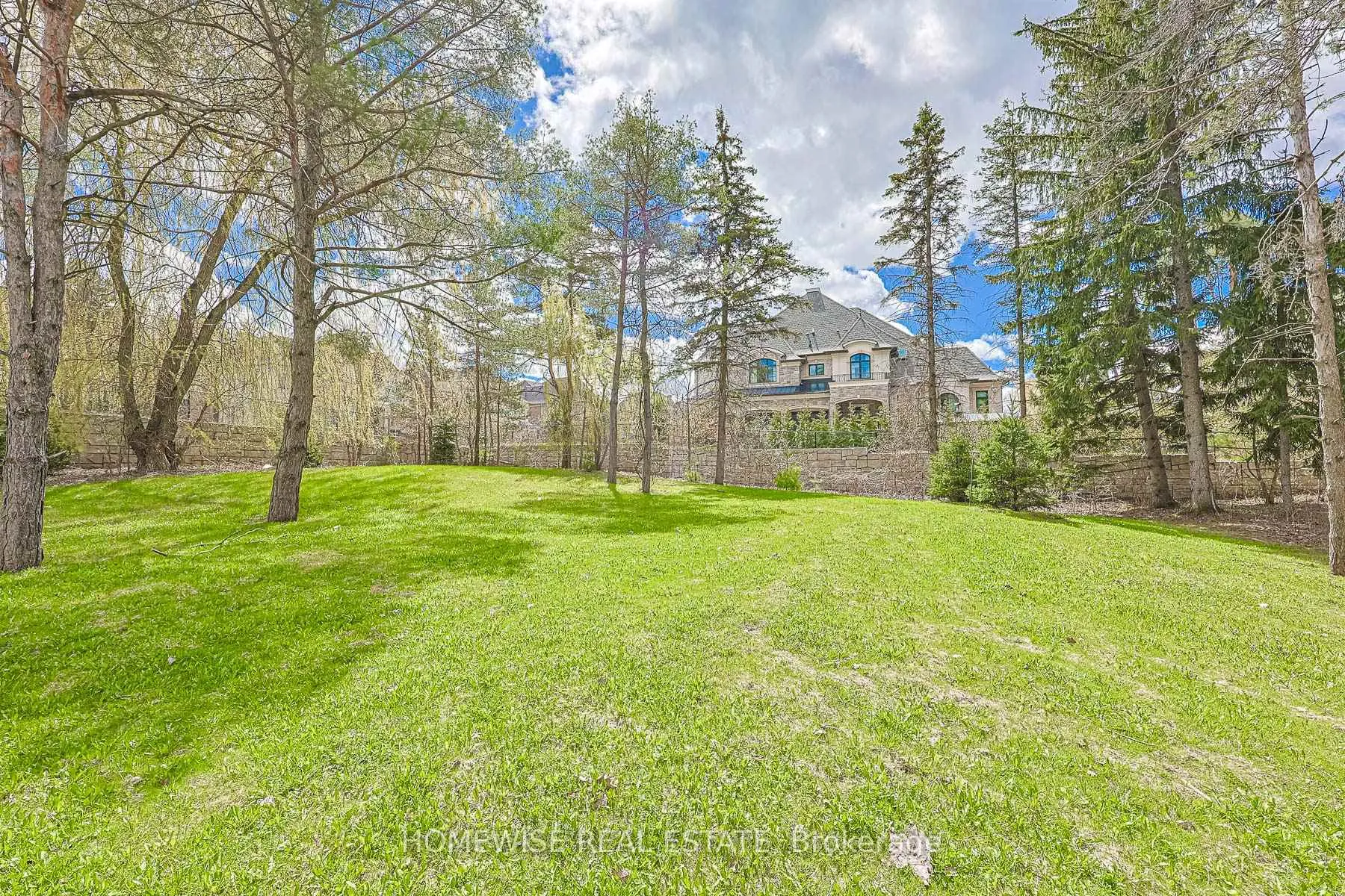 Photo 46 of 107 Ridge Road, Aurora, Aurora Estates — HOMEH