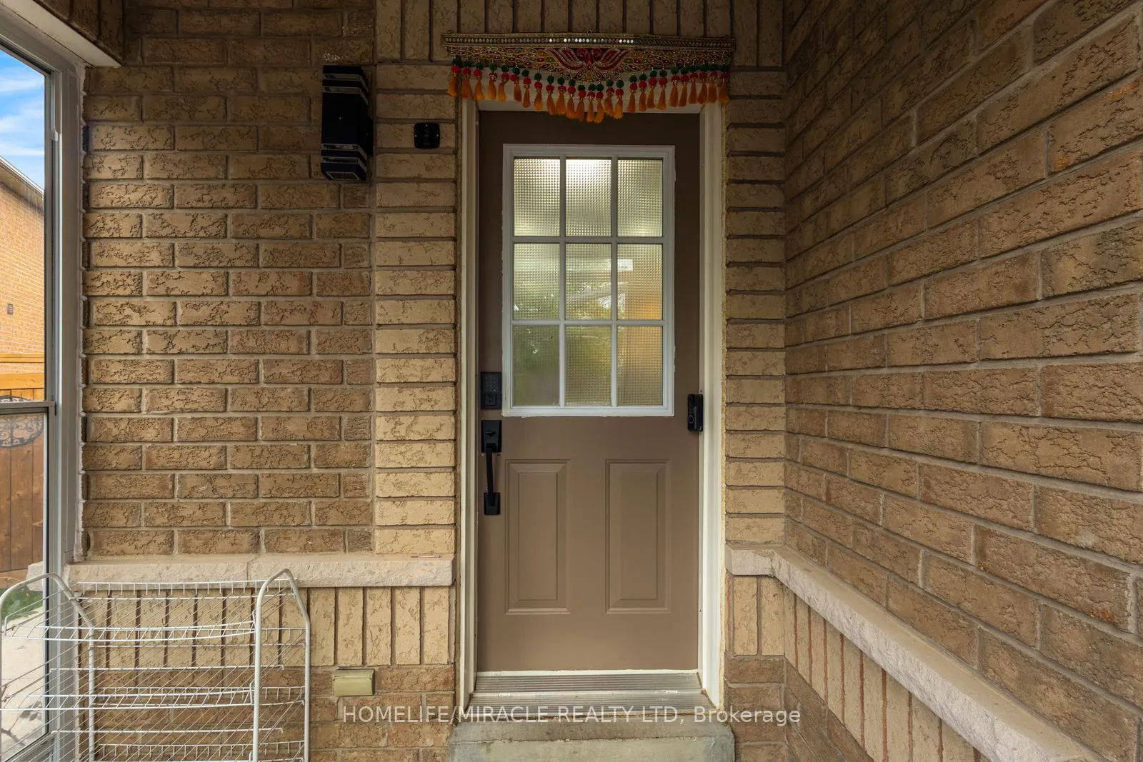 Photo 6 of 84 Alfonso Crescent, Brampton, Bram East — HOMEH