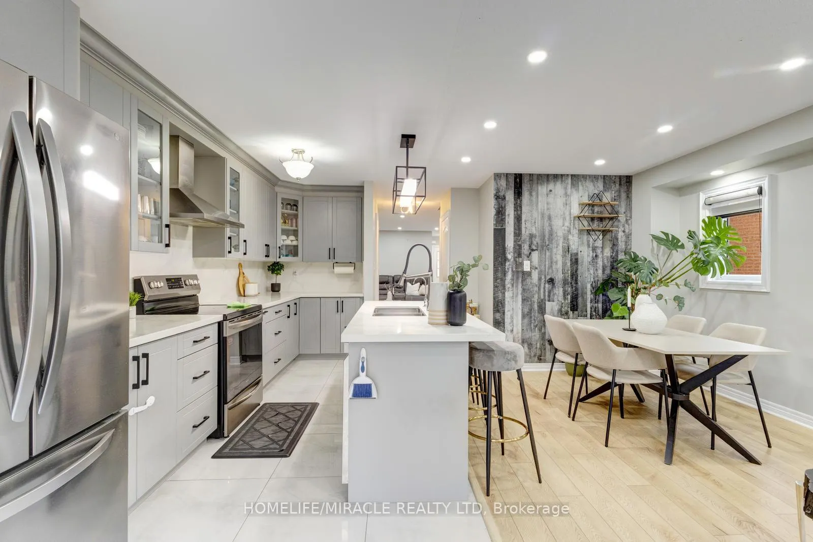 Photo 18 of 84 Alfonso Crescent, Brampton, Bram East — HOMEH