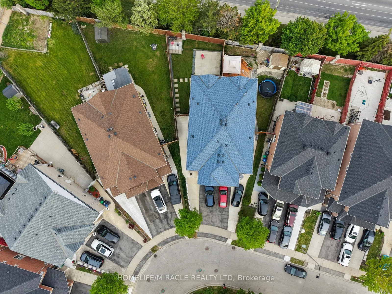 Photo 48 of 84 Alfonso Crescent, Brampton, Bram East — HOMEH