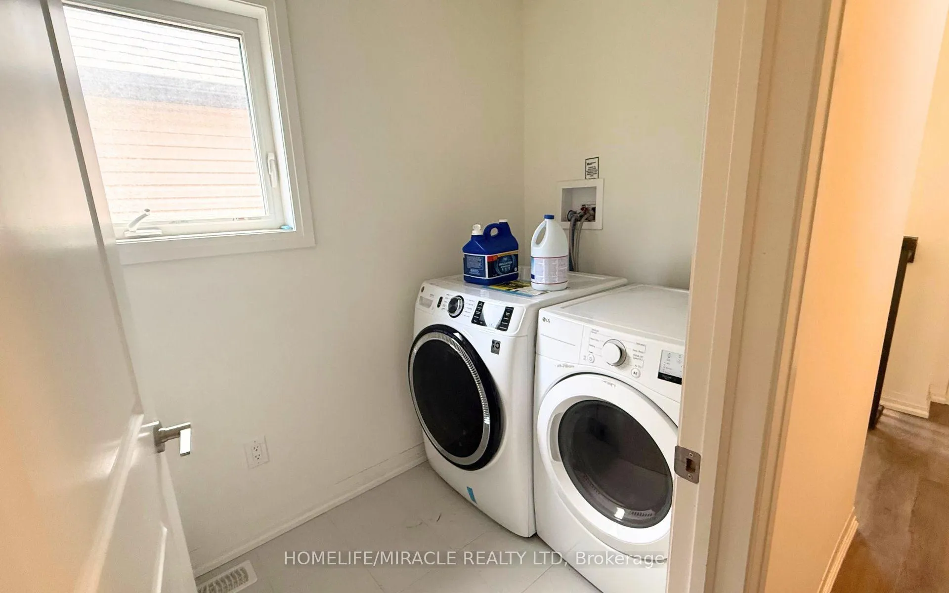 Photo 17 of 79 Alicia Crescent, Thorold, Hurricane/Merrittville — HOMEH