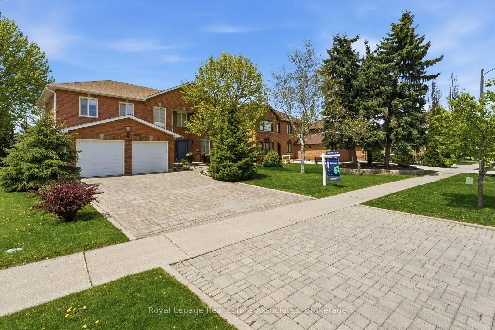 Photo 1 of 160 Fifth Avenue, Vaughan, East Woodbridge — HOMEH