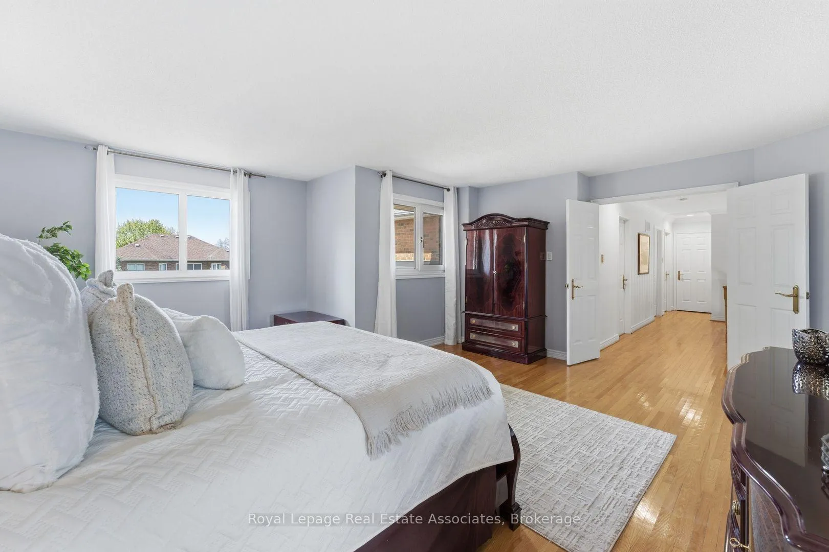 Photo 27 of 160 Fifth Avenue, Vaughan, East Woodbridge — HOMEH