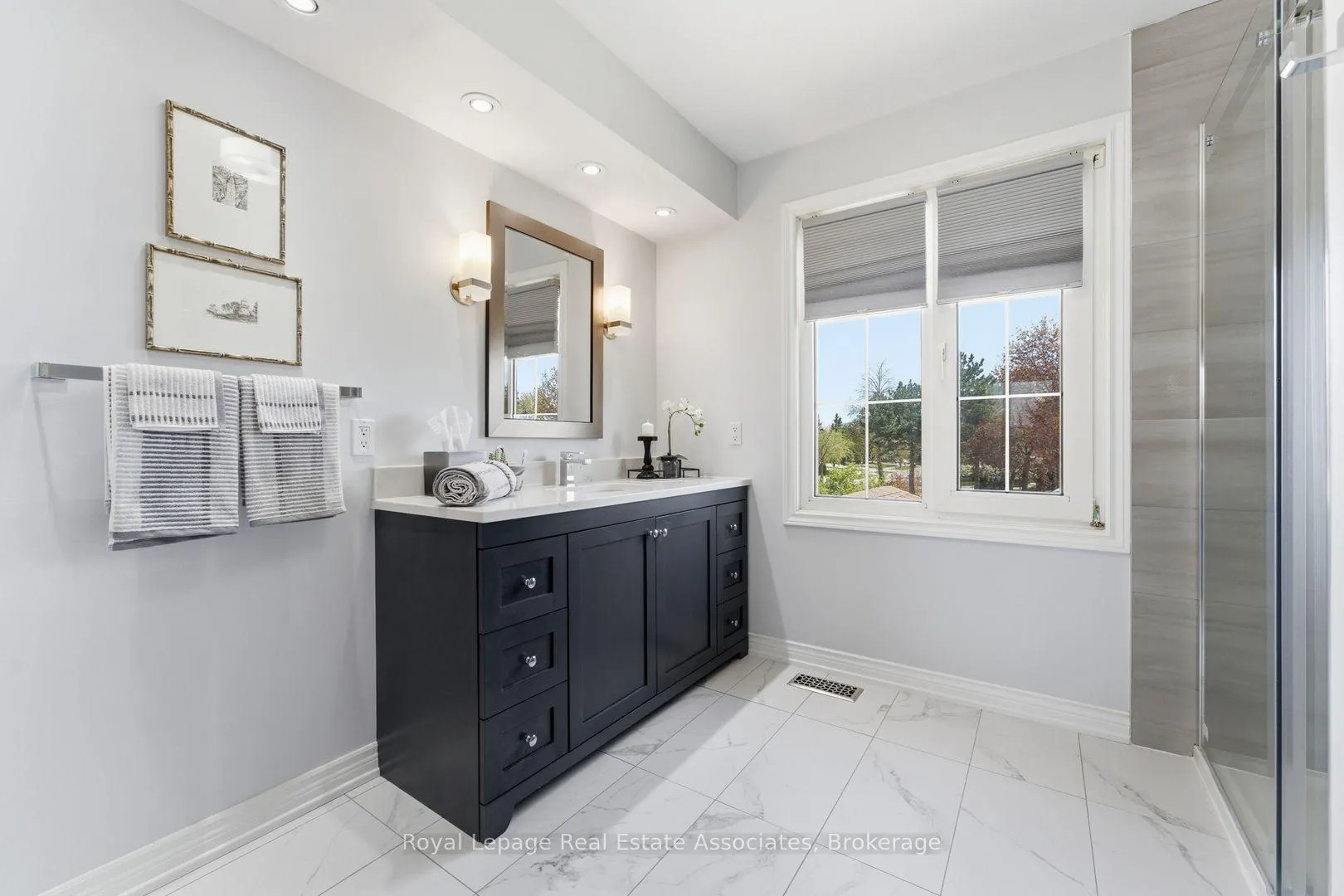 Photo 28 of 160 Fifth Avenue, Vaughan, East Woodbridge — HOMEH
