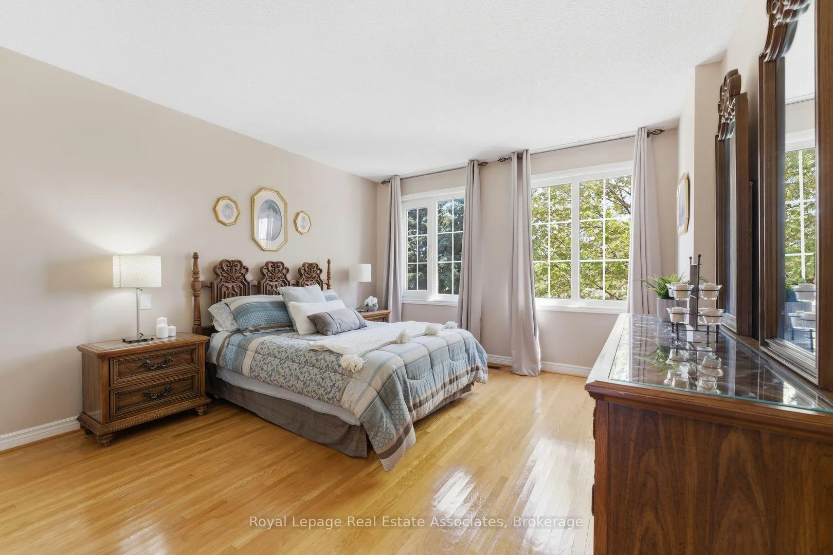 Photo 30 of 160 Fifth Avenue, Vaughan, East Woodbridge — HOMEH