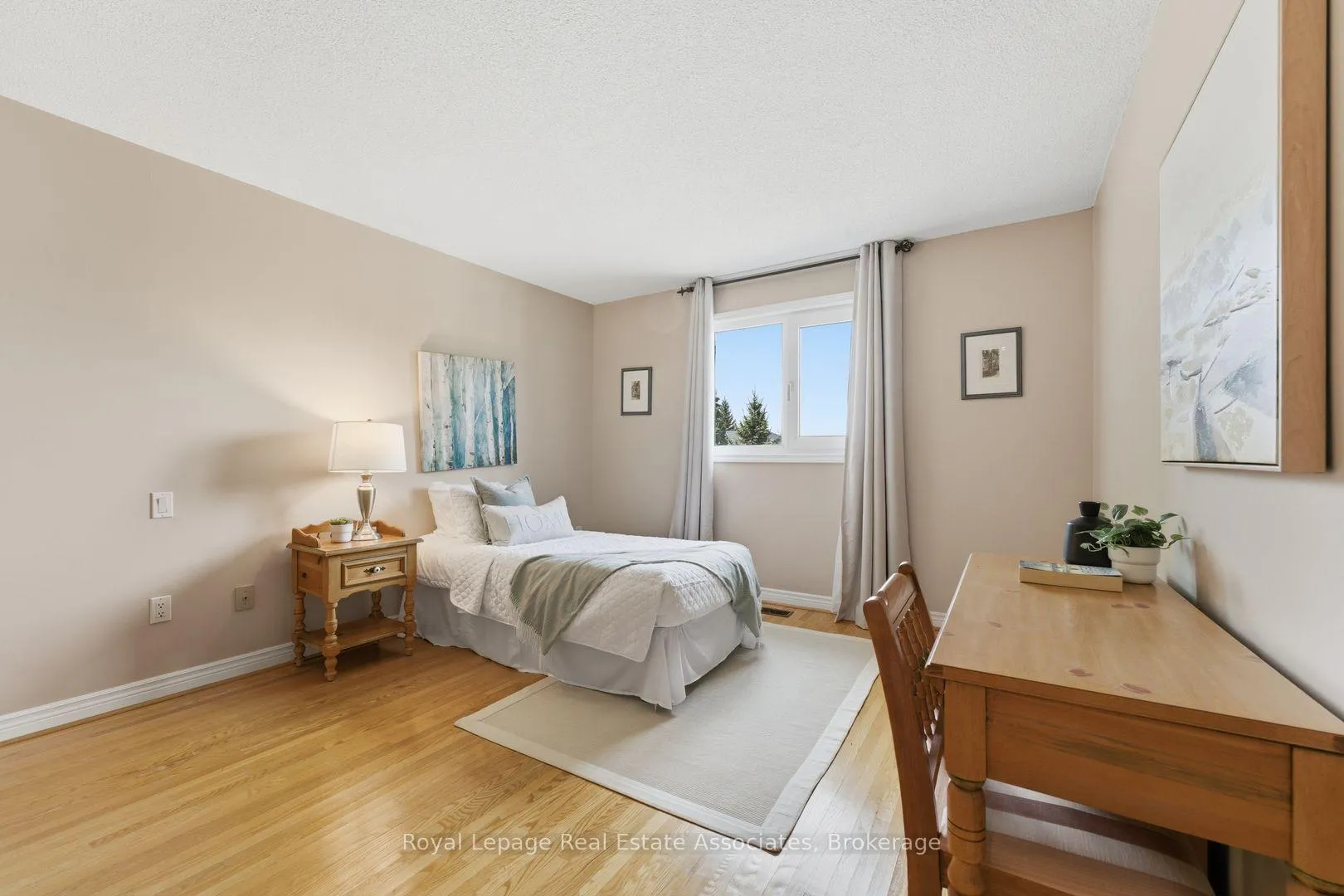 Photo 32 of 160 Fifth Avenue, Vaughan, East Woodbridge — HOMEH