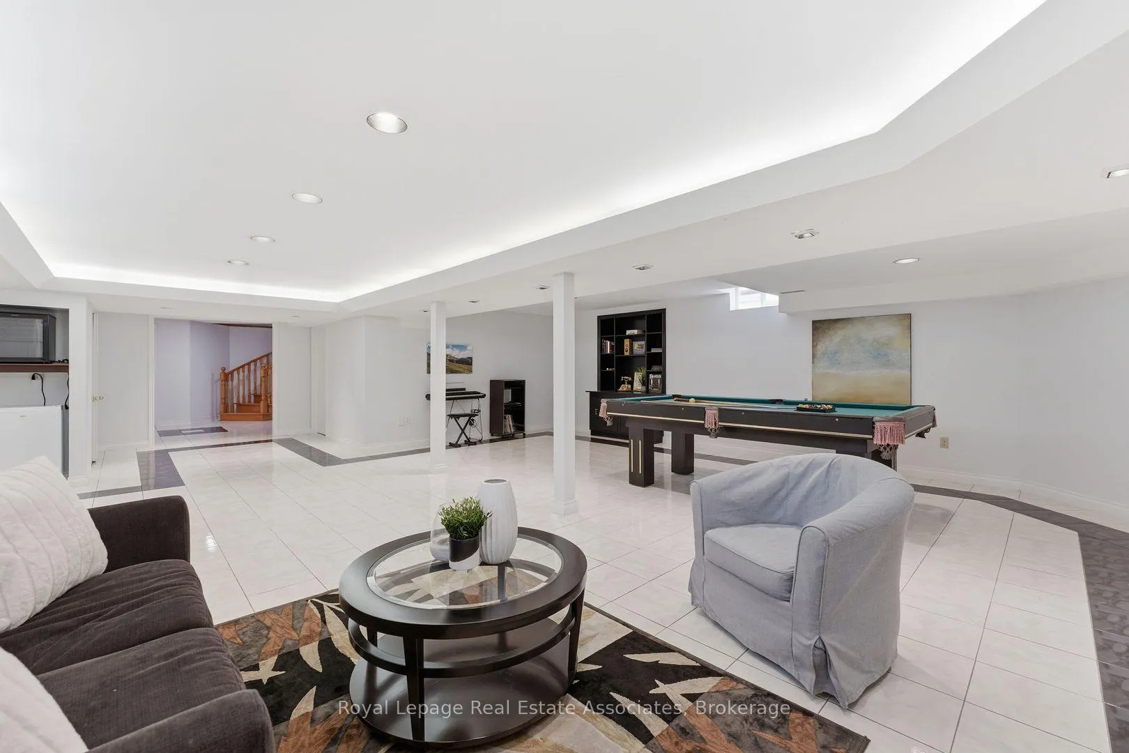 Photo 36 of 160 Fifth Avenue, Vaughan, East Woodbridge — HOMEH
