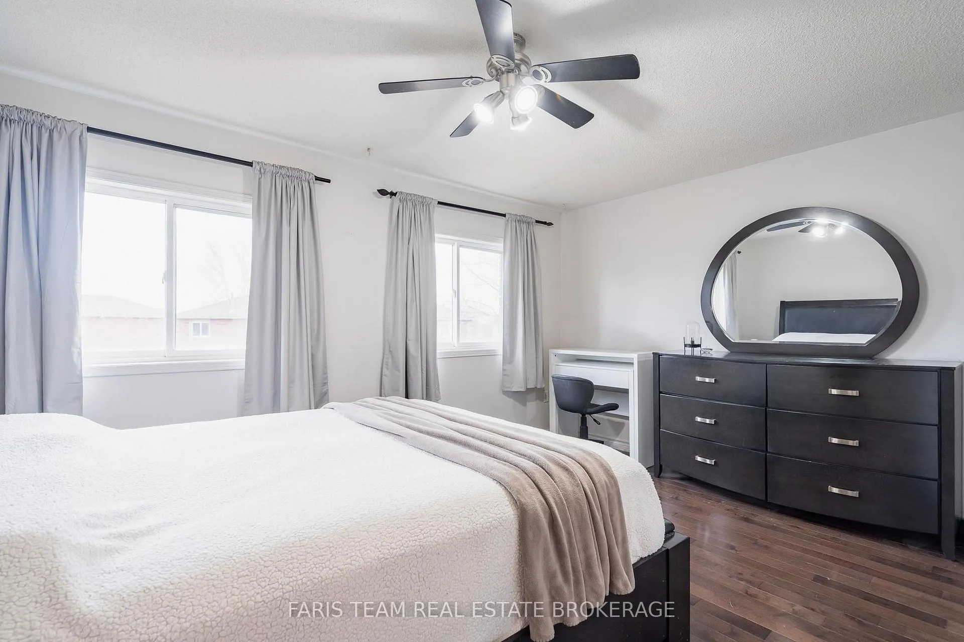 Photo 13 of 47 Bibby Court, Barrie, Holly — HOMEH