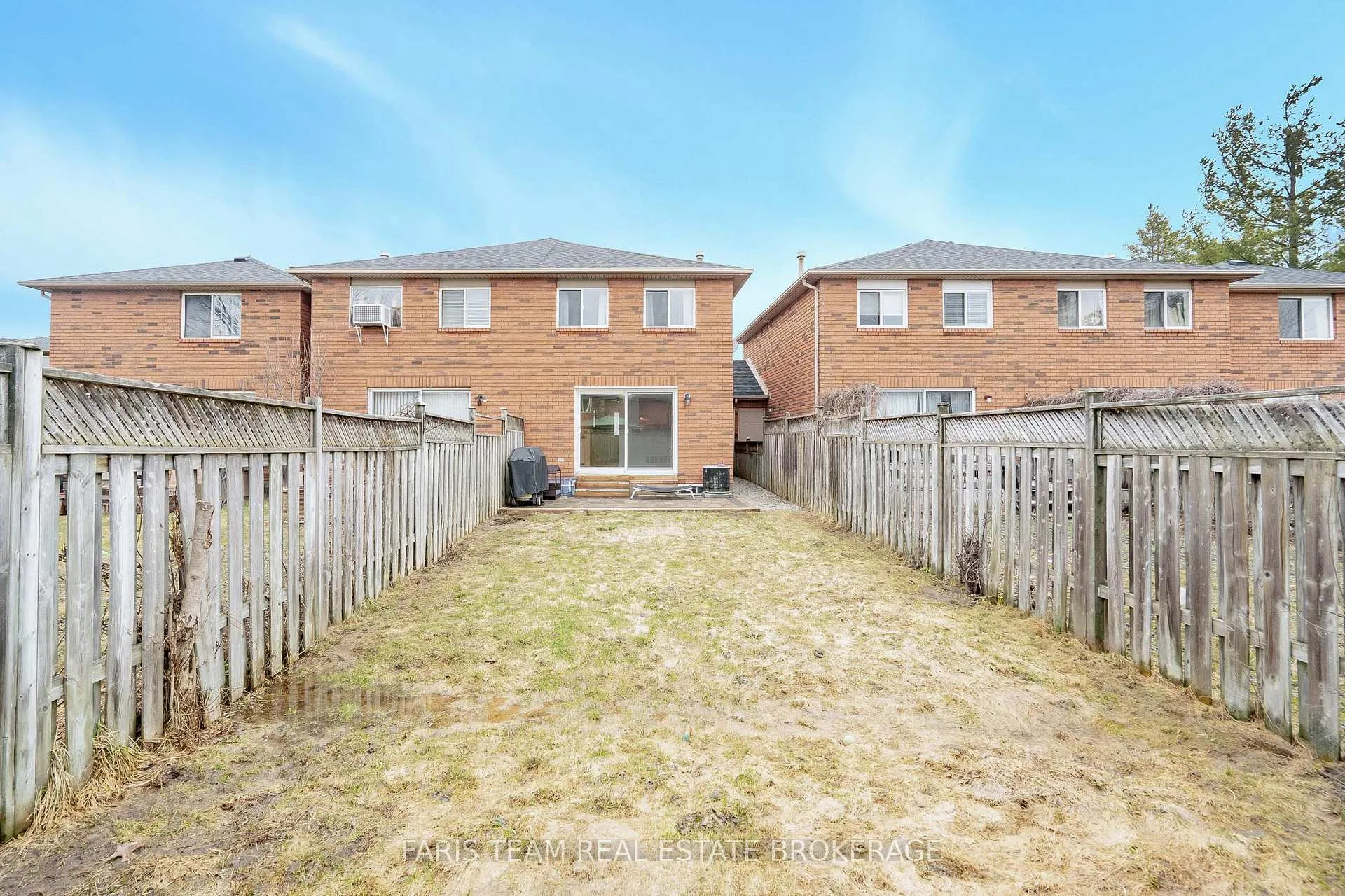 Photo 21 of 47 Bibby Court, Barrie, Holly — HOMEH
