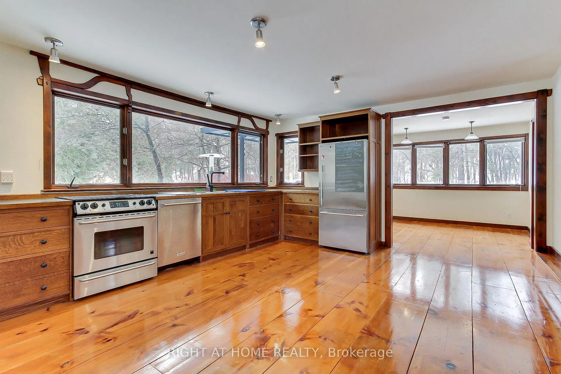 Photo 27 of 115 Valley Road, Vaughan, Kleinburg — HOMEH