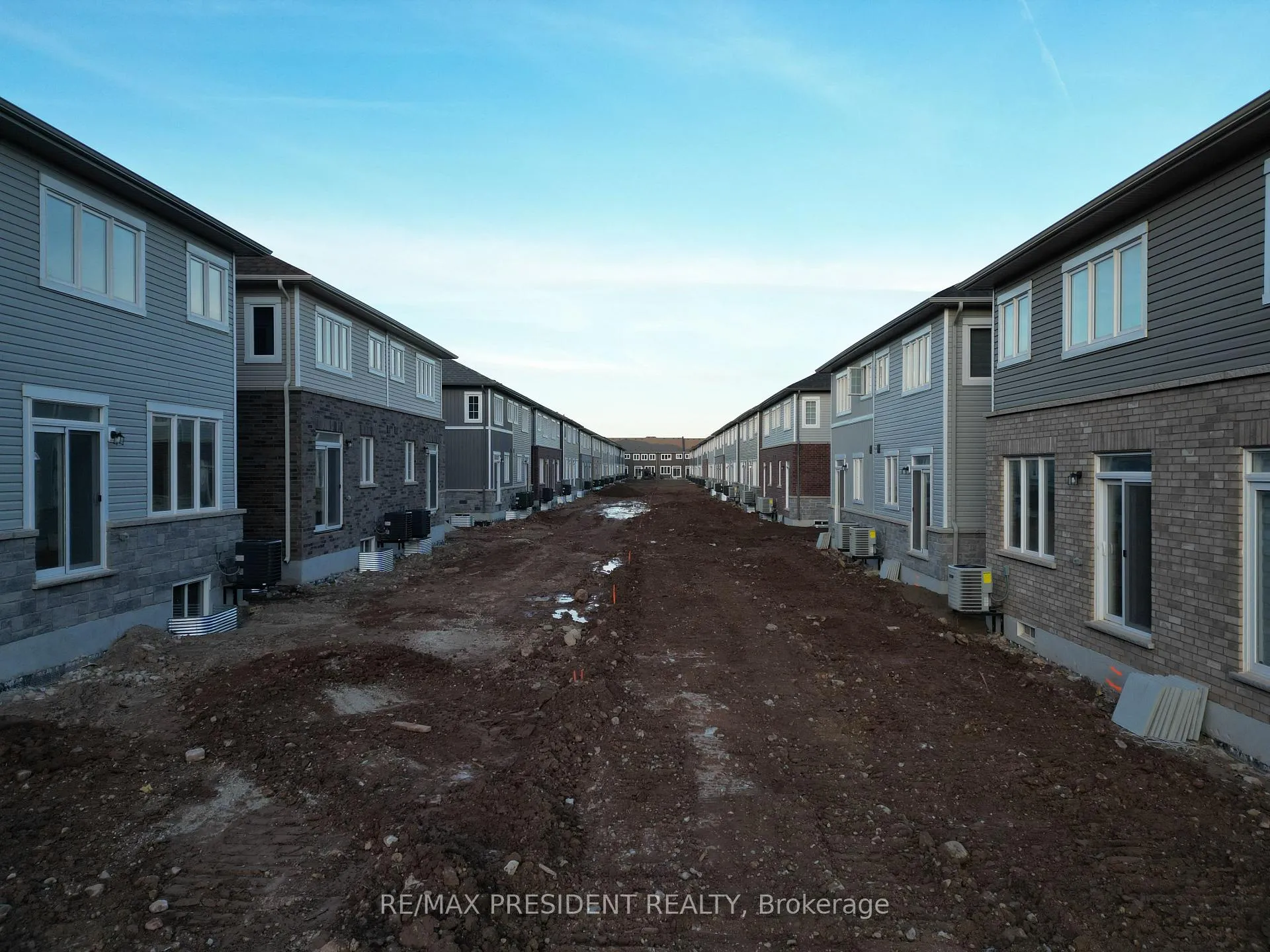 Photo 33 of 48 Brown Street, Erin — HOMEH