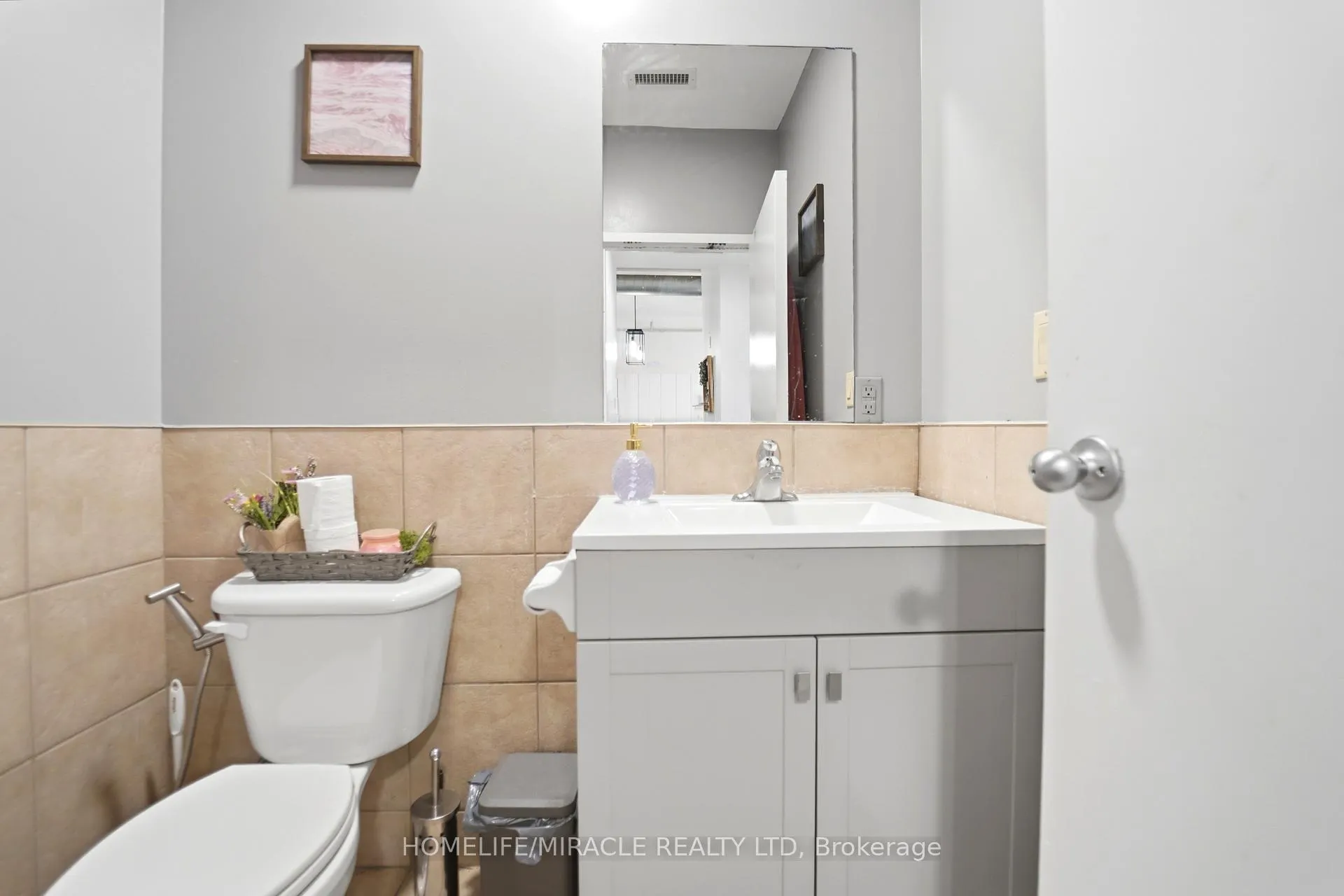 Photo 21 of Unit 204, 150 Colborne Street, Brantford, Downtown Brantford — HOMEH