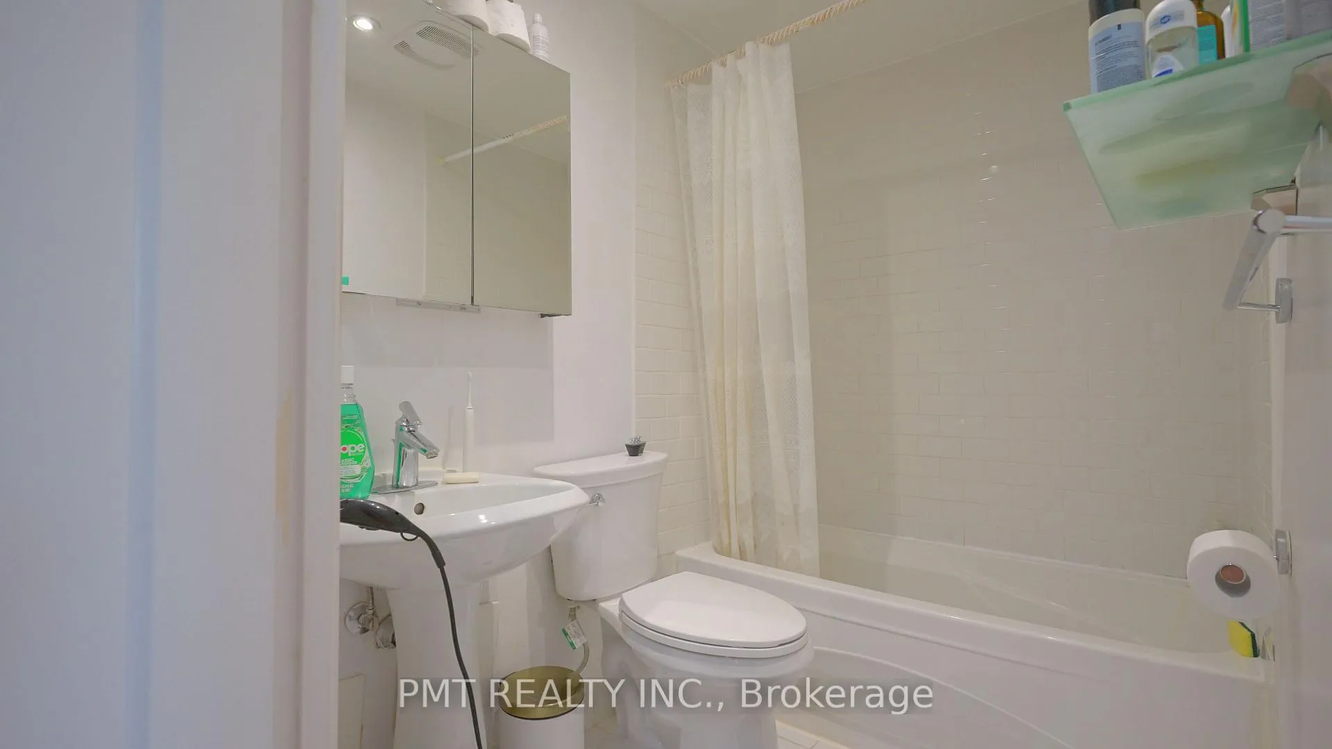 Photo 12 of Unit 106, 88 Charles Street E, Toronto, Church-Yonge Corridor — HOMEH
