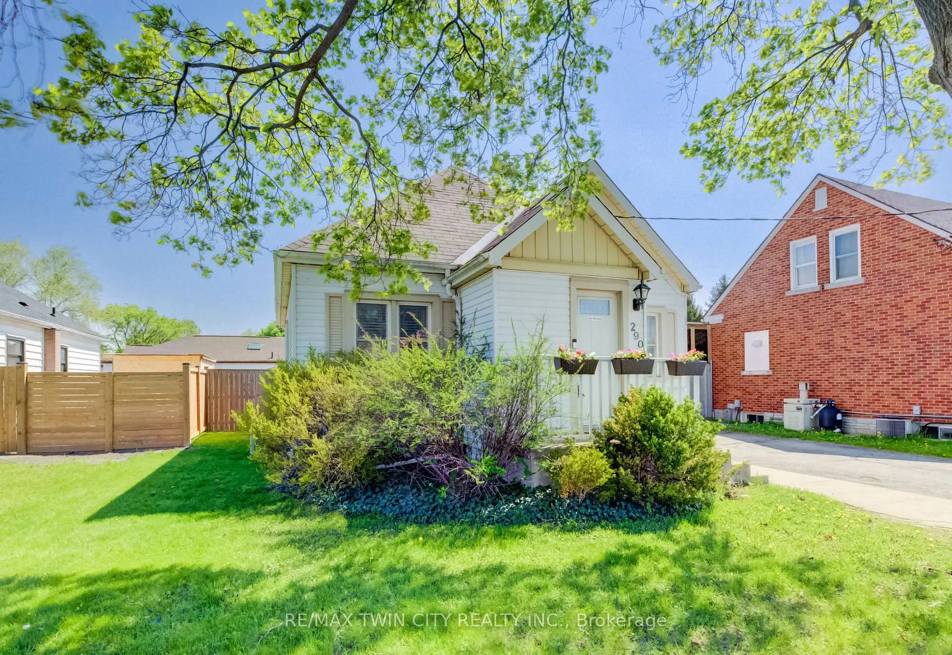 Photo 1 of 290 Lancaster Street W, Kitchener — HOMEH