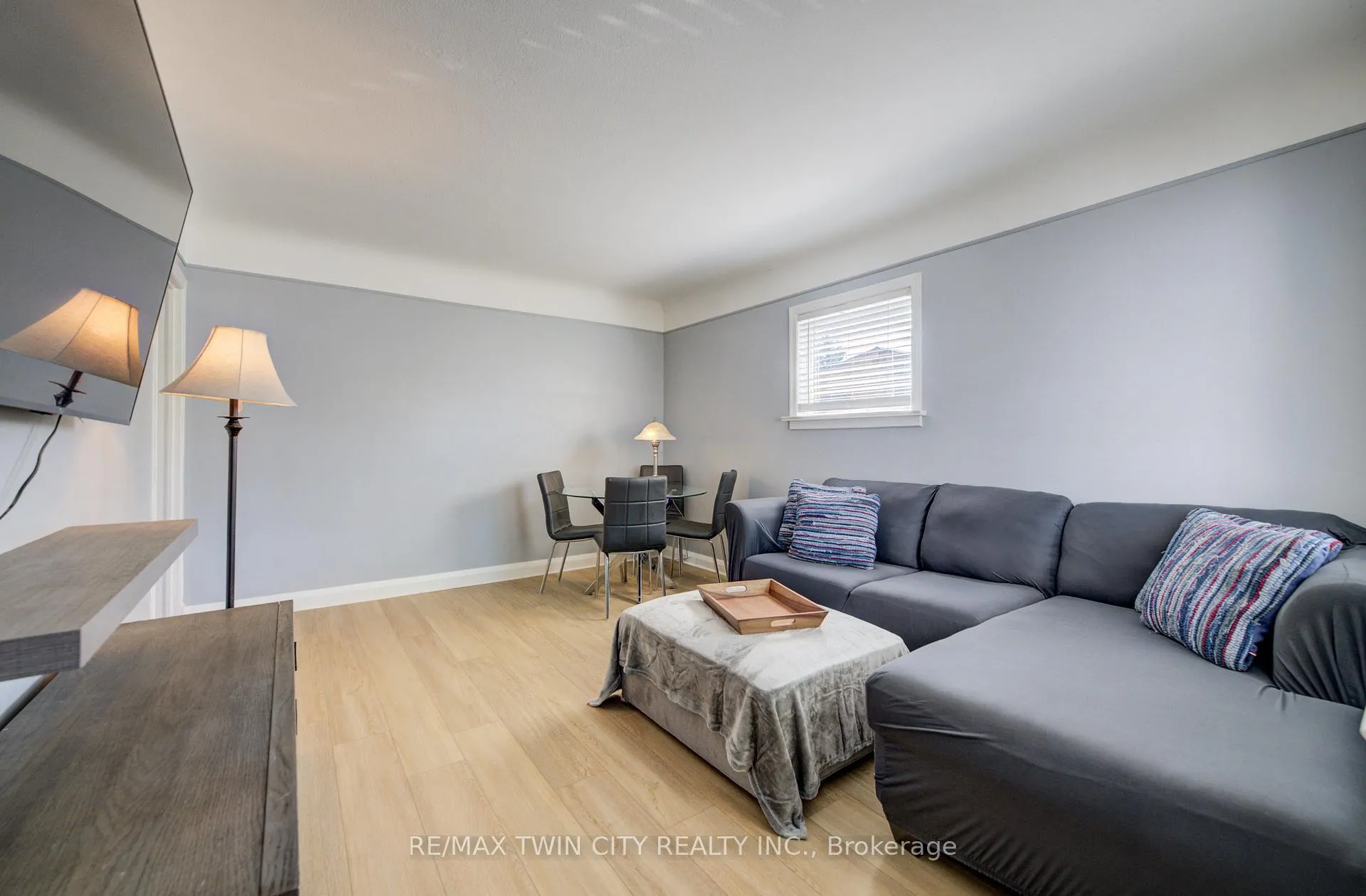 Photo 6 of 290 Lancaster Street W, Kitchener — HOMEH