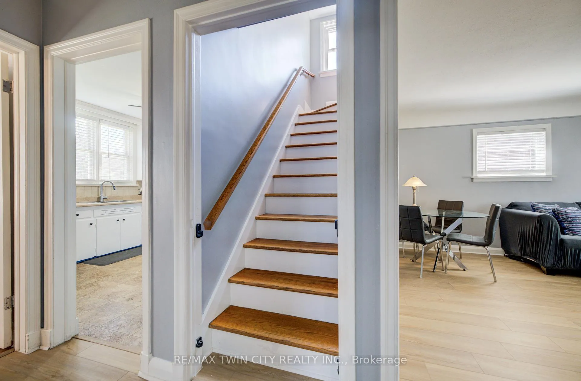 Photo 13 of 290 Lancaster Street W, Kitchener — HOMEH