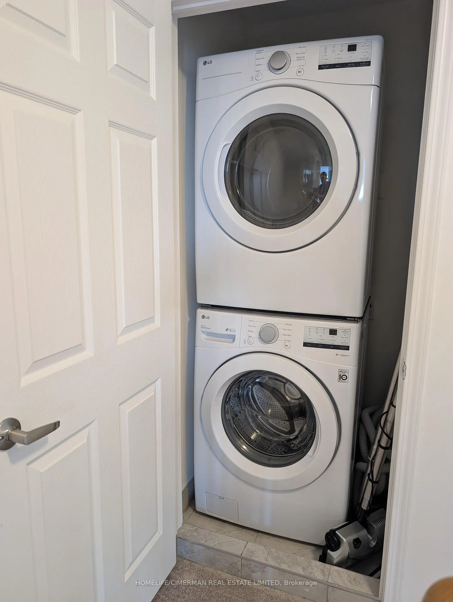 Photo 19 of 1410 Coral Springs Path, Oshawa, Taunton — HOMEH