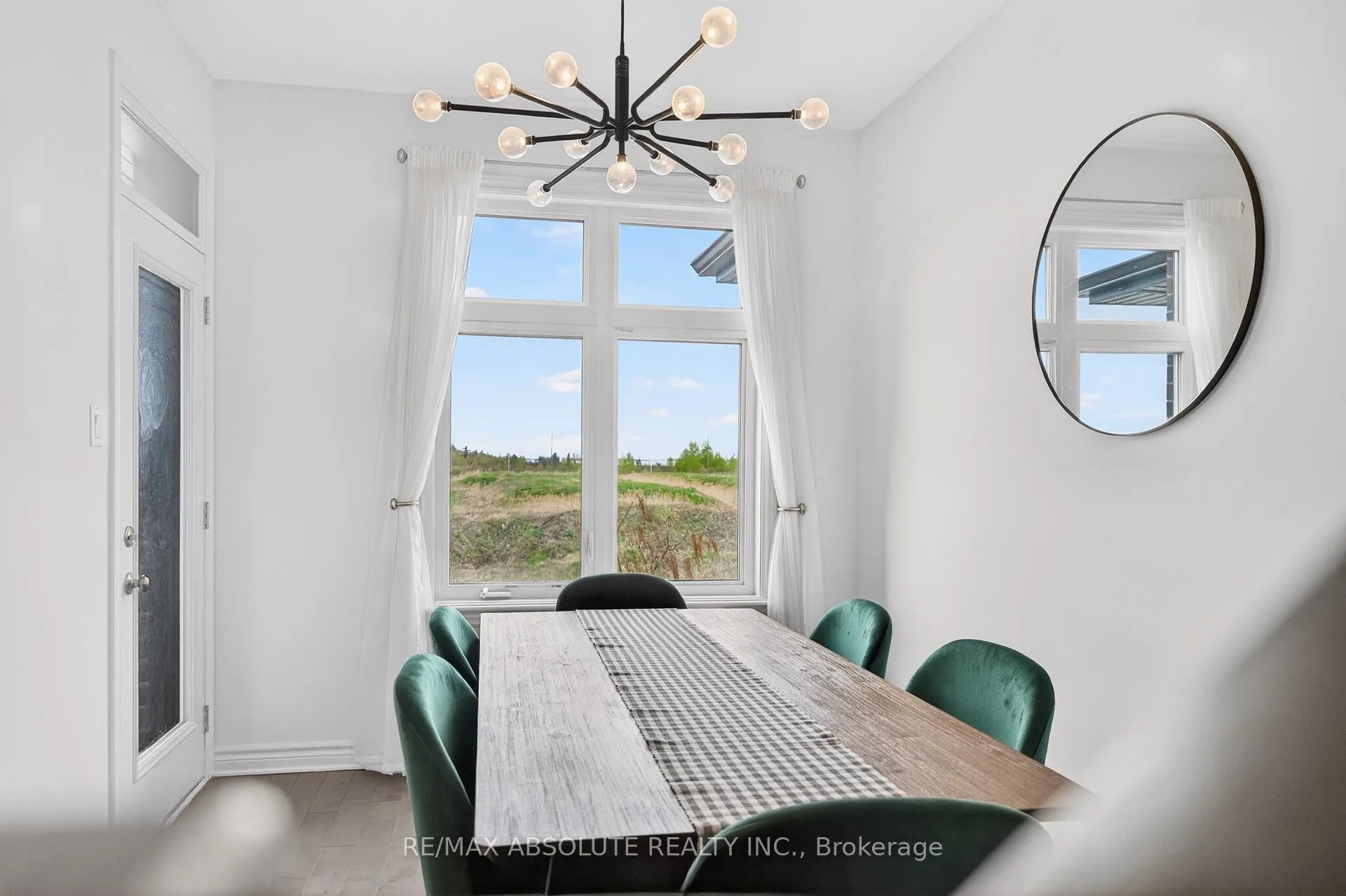 Photo 20 of 32 Verglas Lane, Ottawa, Mer Bleue/Bradley Estates/Anderson Park — HOMEH