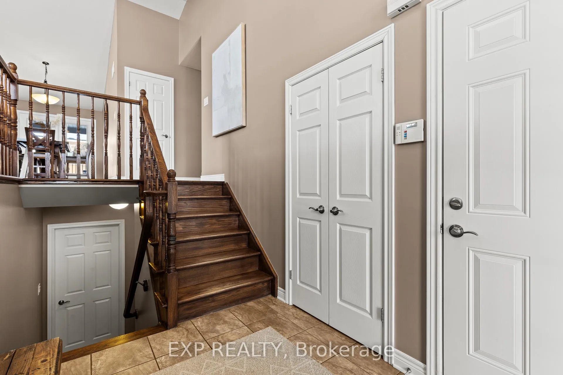Photo 8 of 6296 Parkside Road, Niagara Falls, Forestview — HOMEH