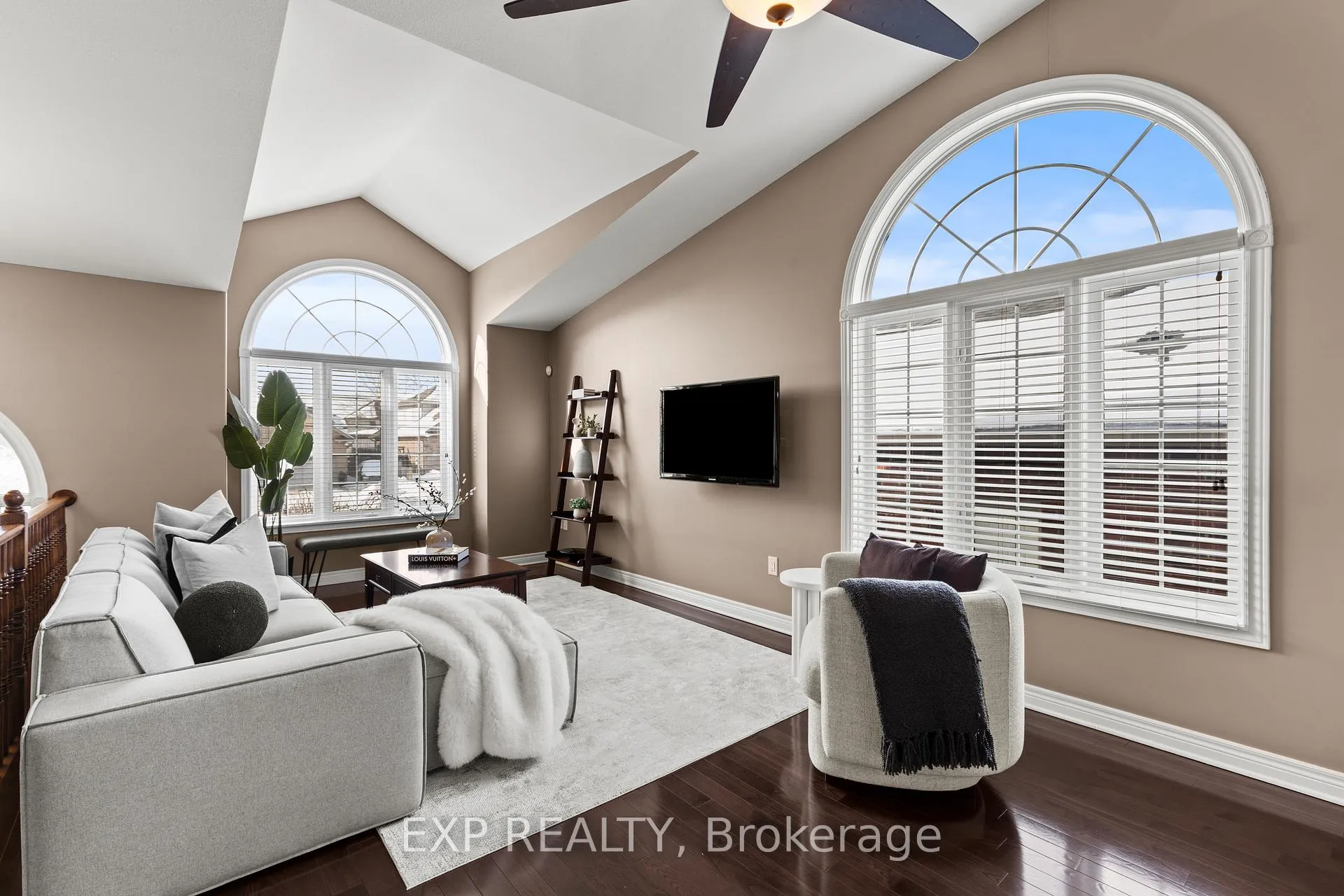 Photo 9 of 6296 Parkside Road, Niagara Falls, Forestview — HOMEH