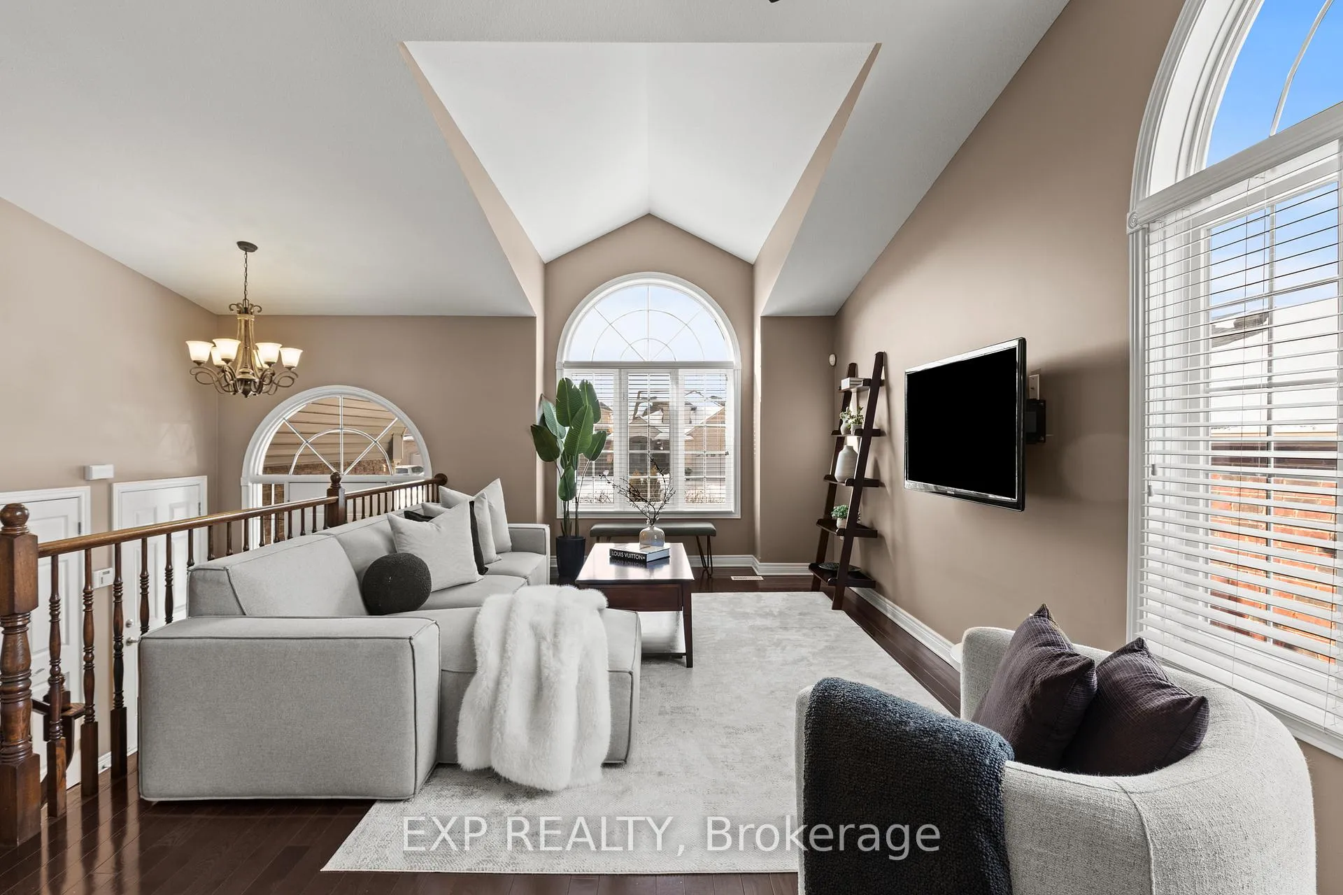 Photo 10 of 6296 Parkside Road, Niagara Falls, Forestview — HOMEH