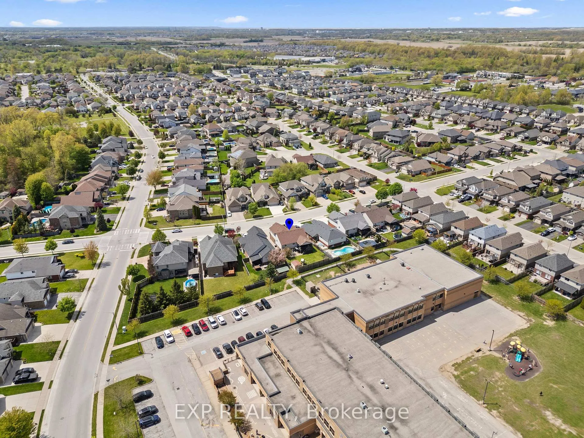 Photo 42 of 6296 Parkside Road, Niagara Falls, Forestview — HOMEH