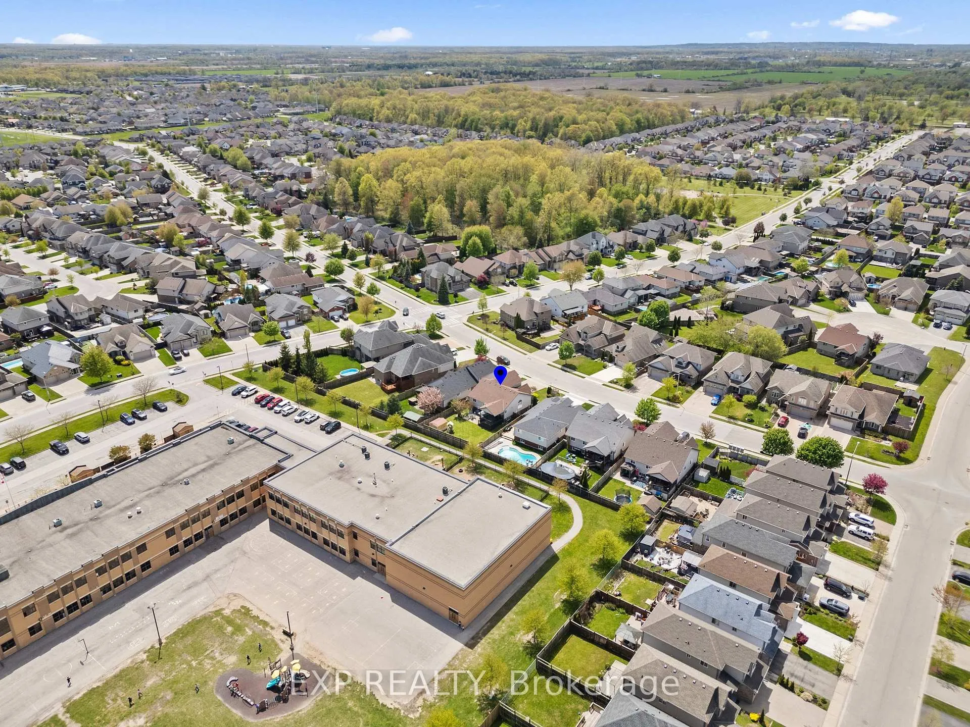 Photo 44 of 6296 Parkside Road, Niagara Falls, Forestview — HOMEH